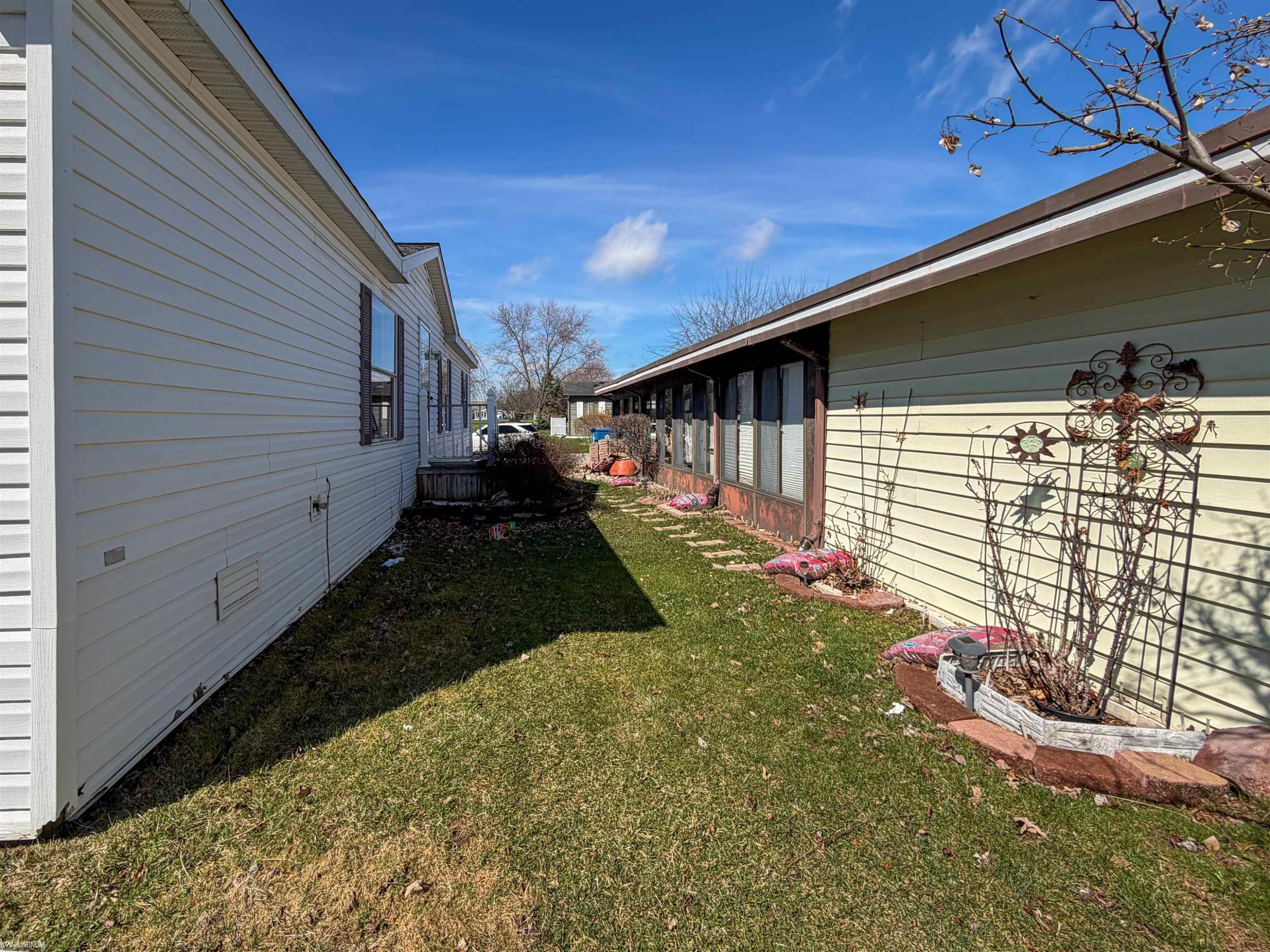 614 Kinglet Street, Rochester Hills, MI 48309 — Photo 29