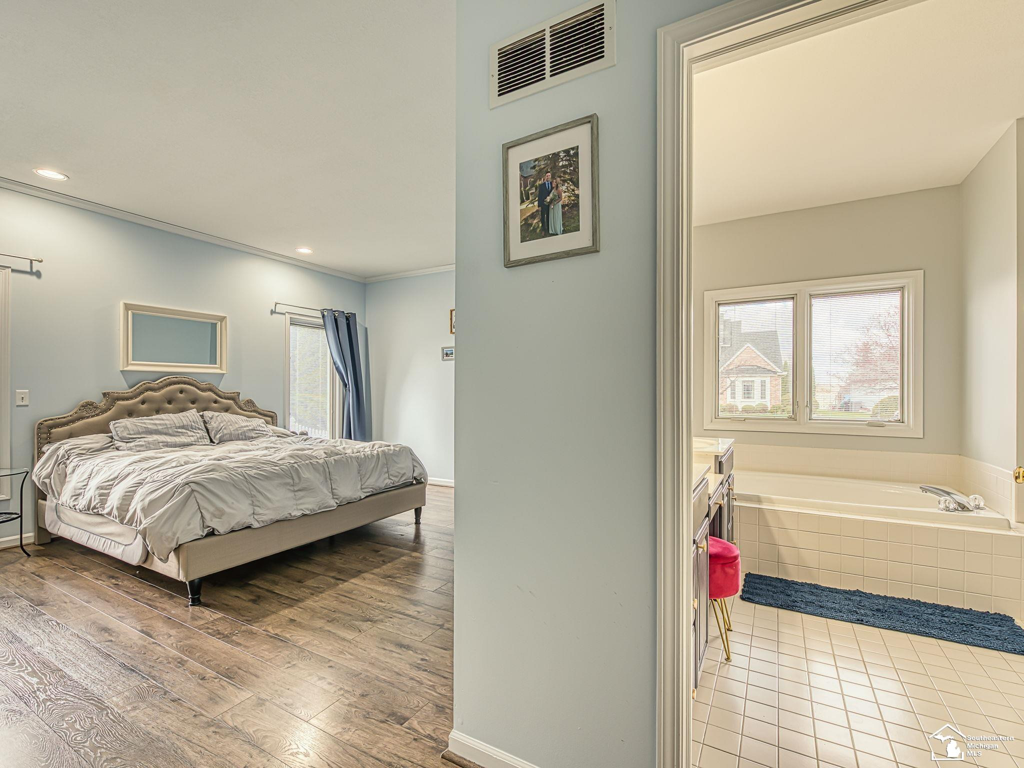 2906 W Country Lane, Monroe, MI 48162 — Photo 31