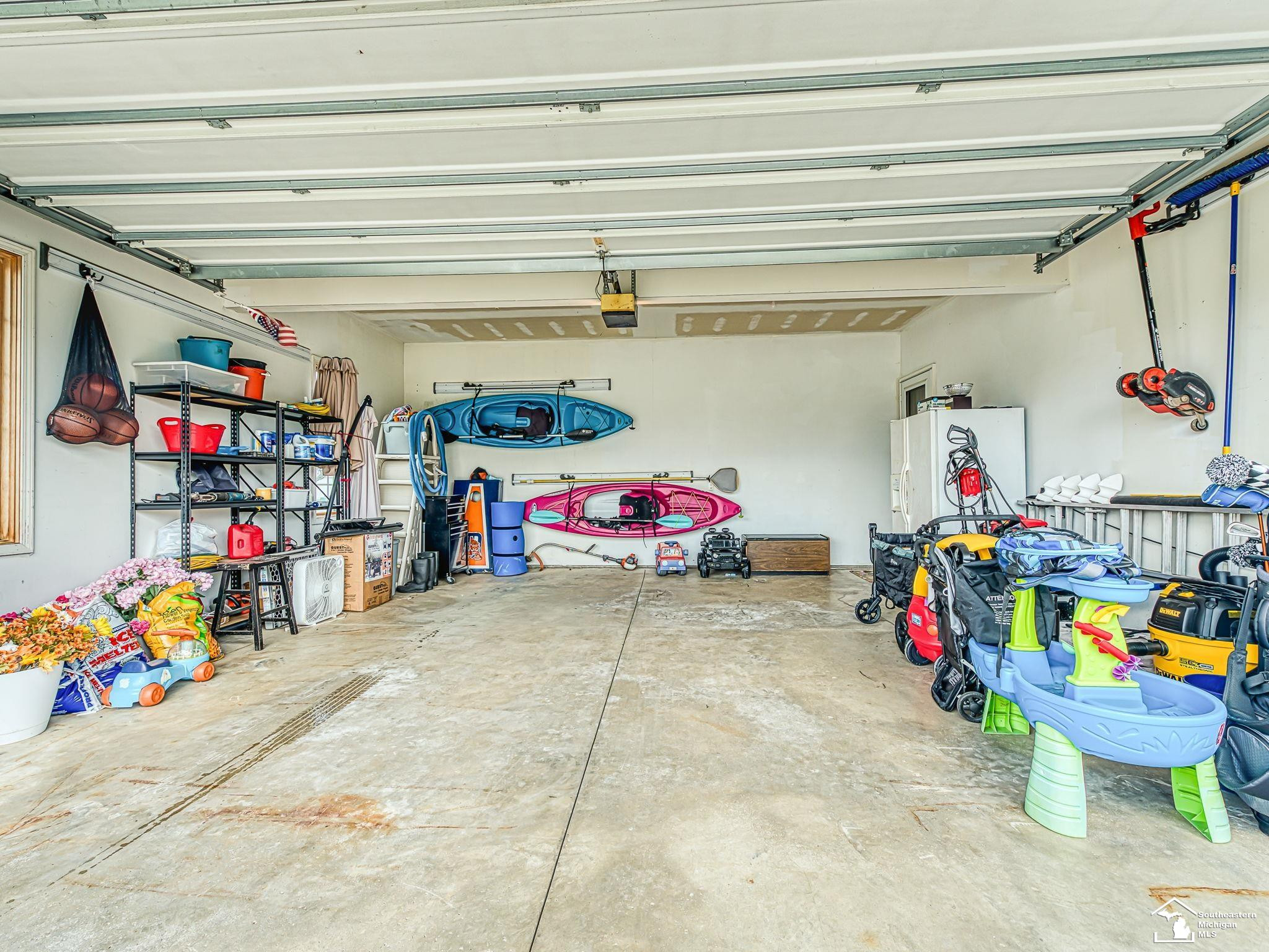2906 W Country Lane, Monroe, MI 48162 — Photo 45