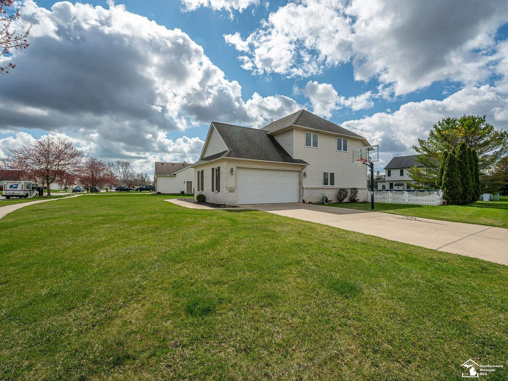 2906 W Country Lane, Monroe, MI 48162 — Photo 48