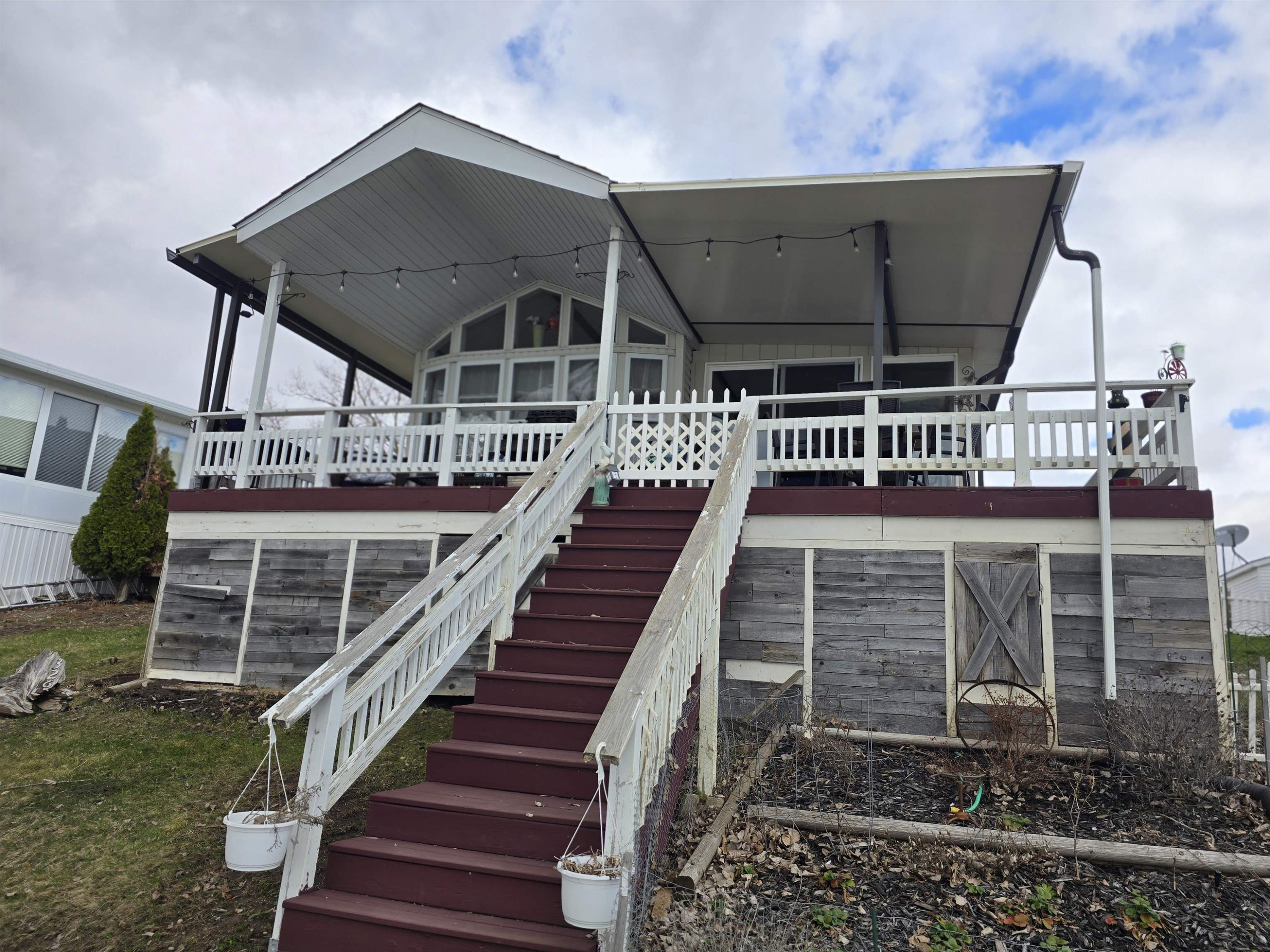 10001 Goodall #326 Road, #326, Durand, MI 48429 — front exterior