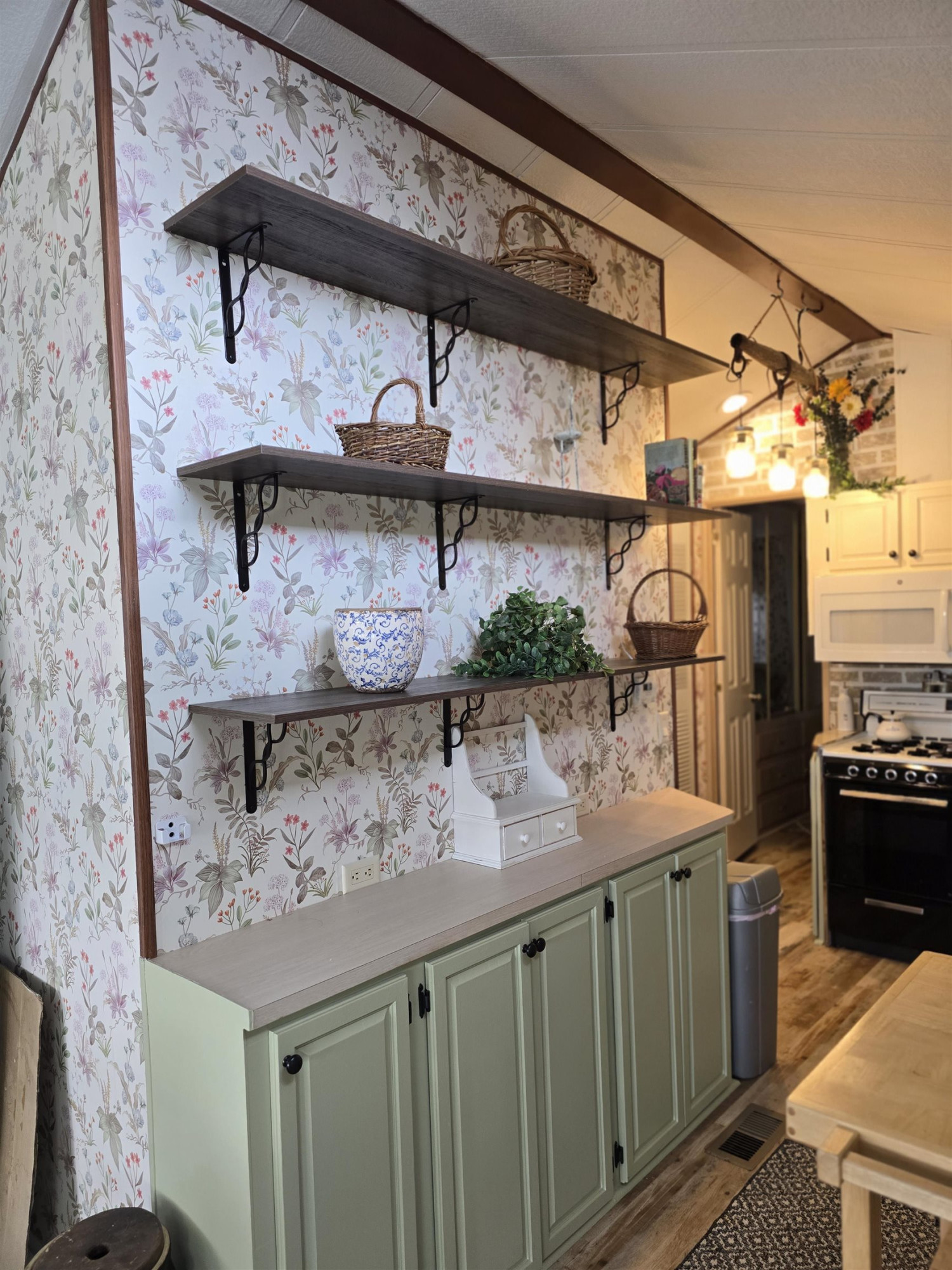 10001 Goodall #326 Road, #326, Durand, MI 48429 — Photo 17