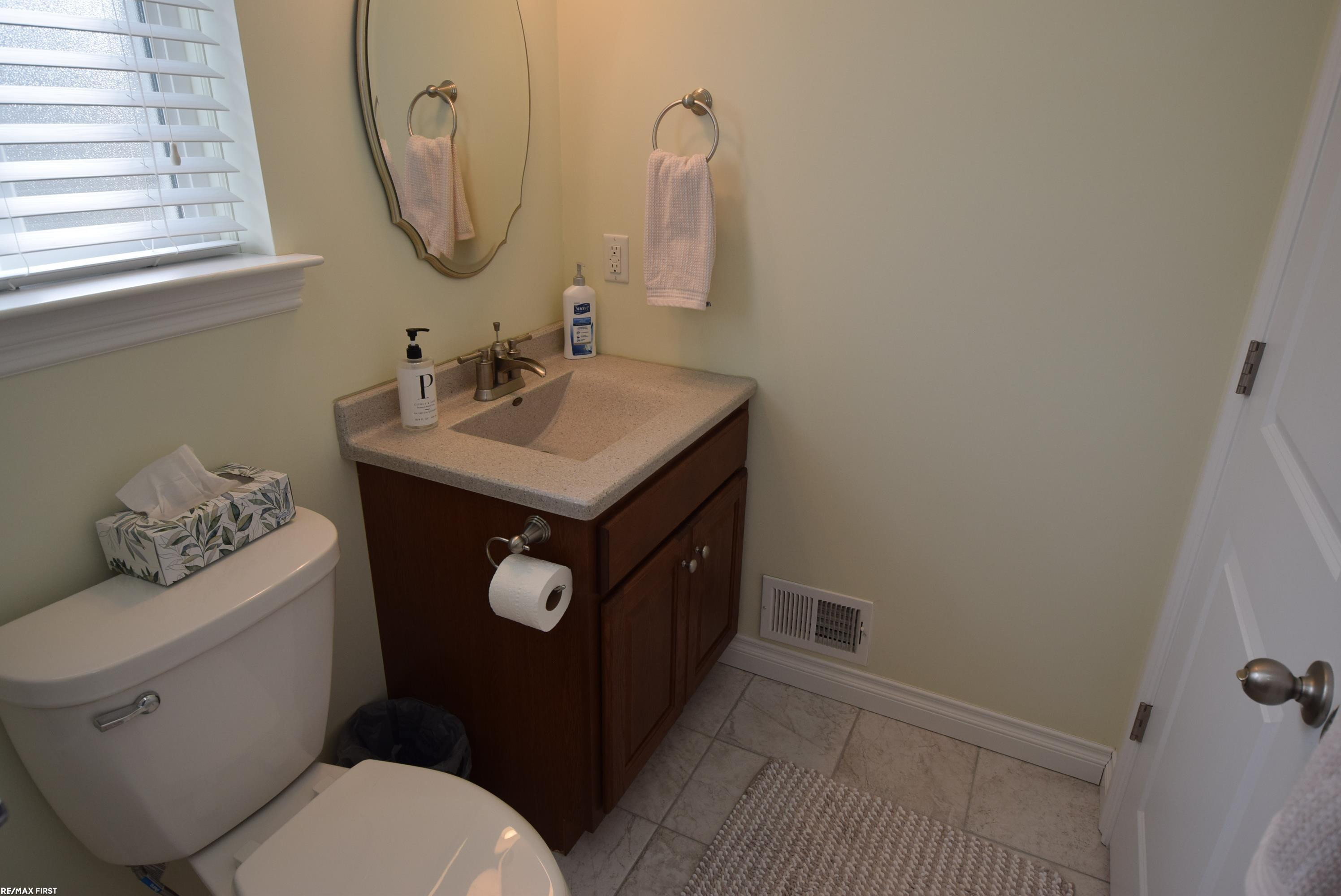 9541 Amy Road, Algonac, MI 48001 — Photo 35