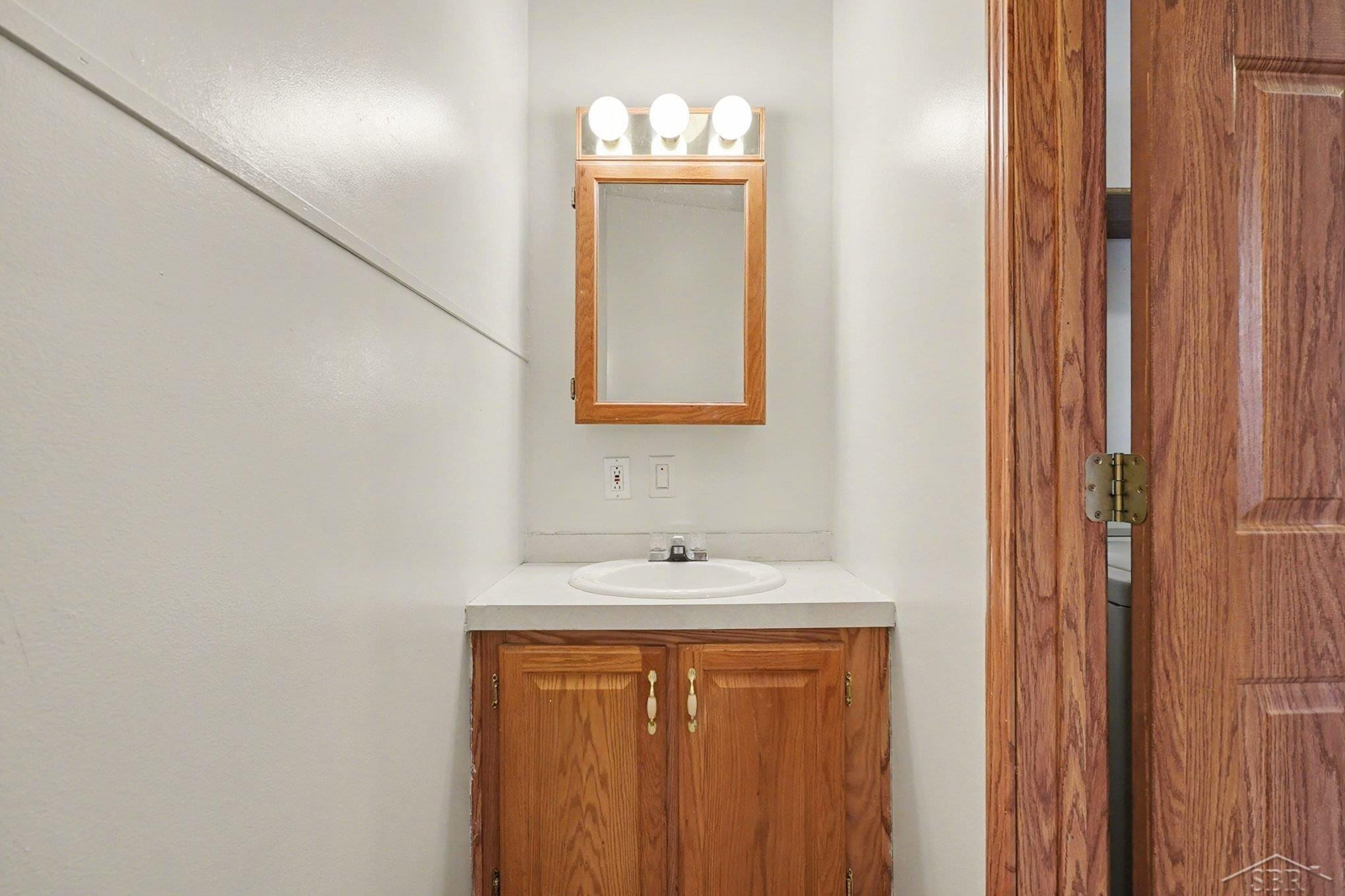 13195 Elms Road, Birch Run, MI 48415 — Photo 19
