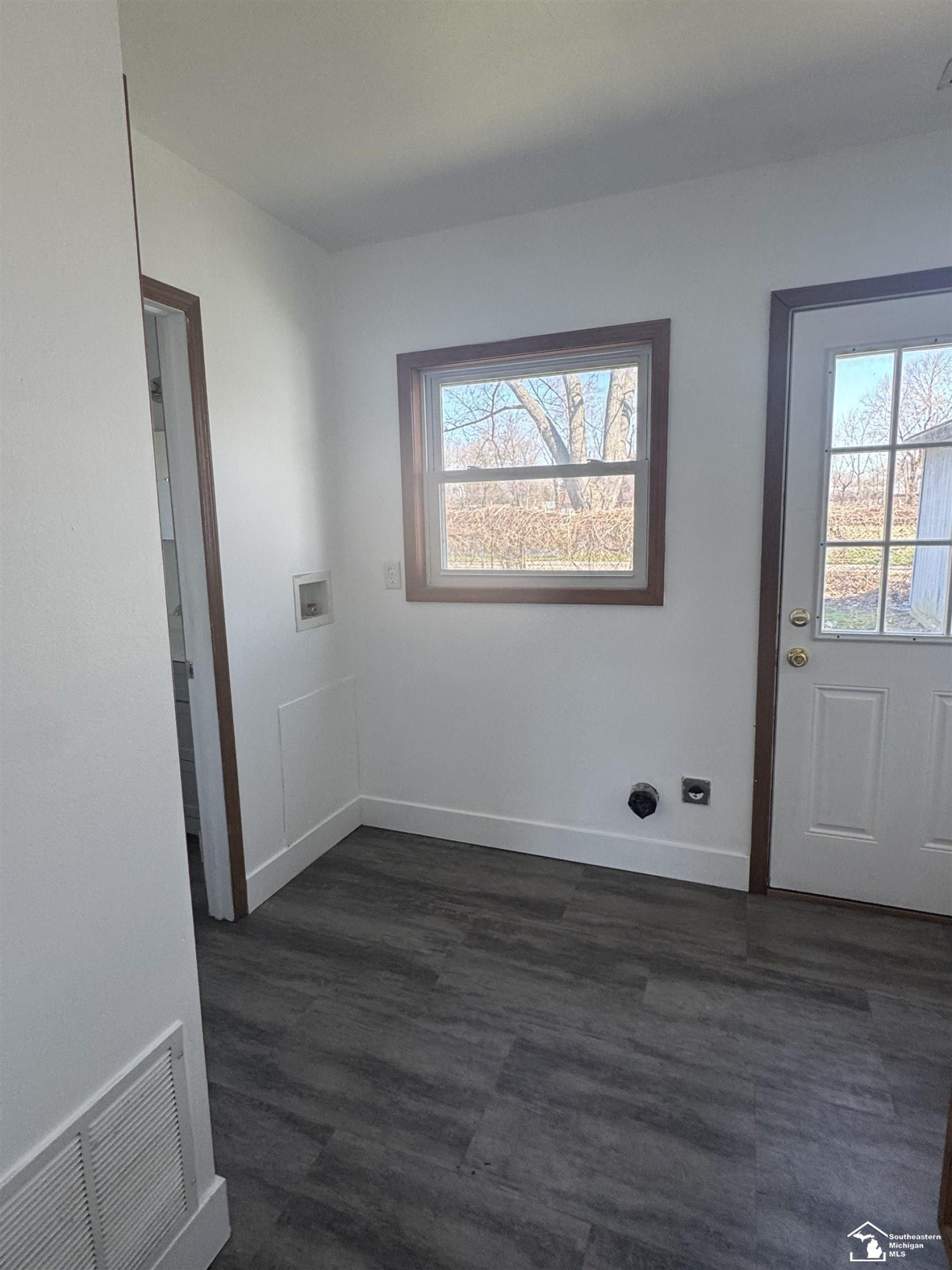 3341 Cloverdale Street, Monroe, MI 48162 — Photo 6