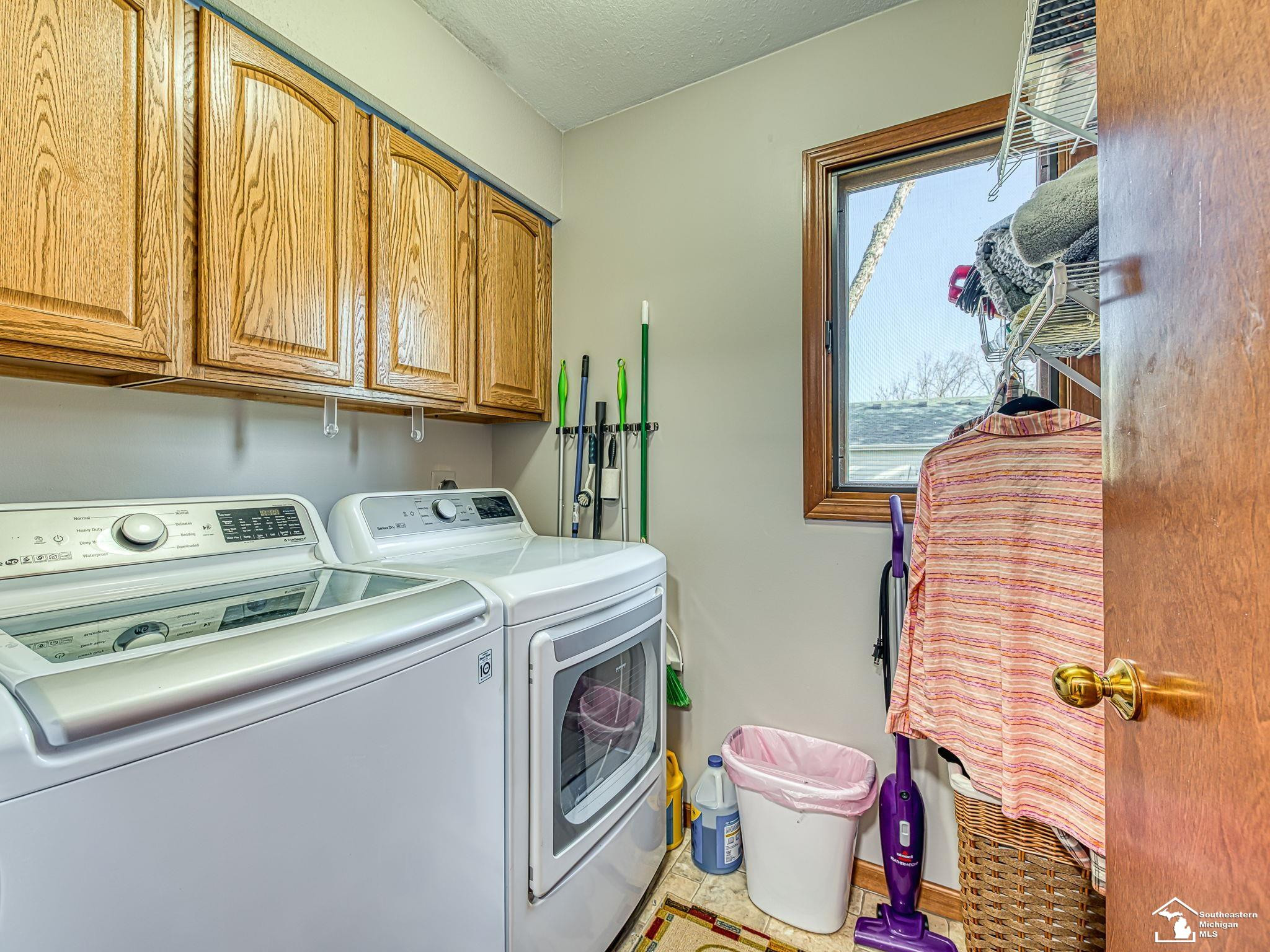 707 Donnalee Drive, Monroe, MI 48162 — Photo 7
