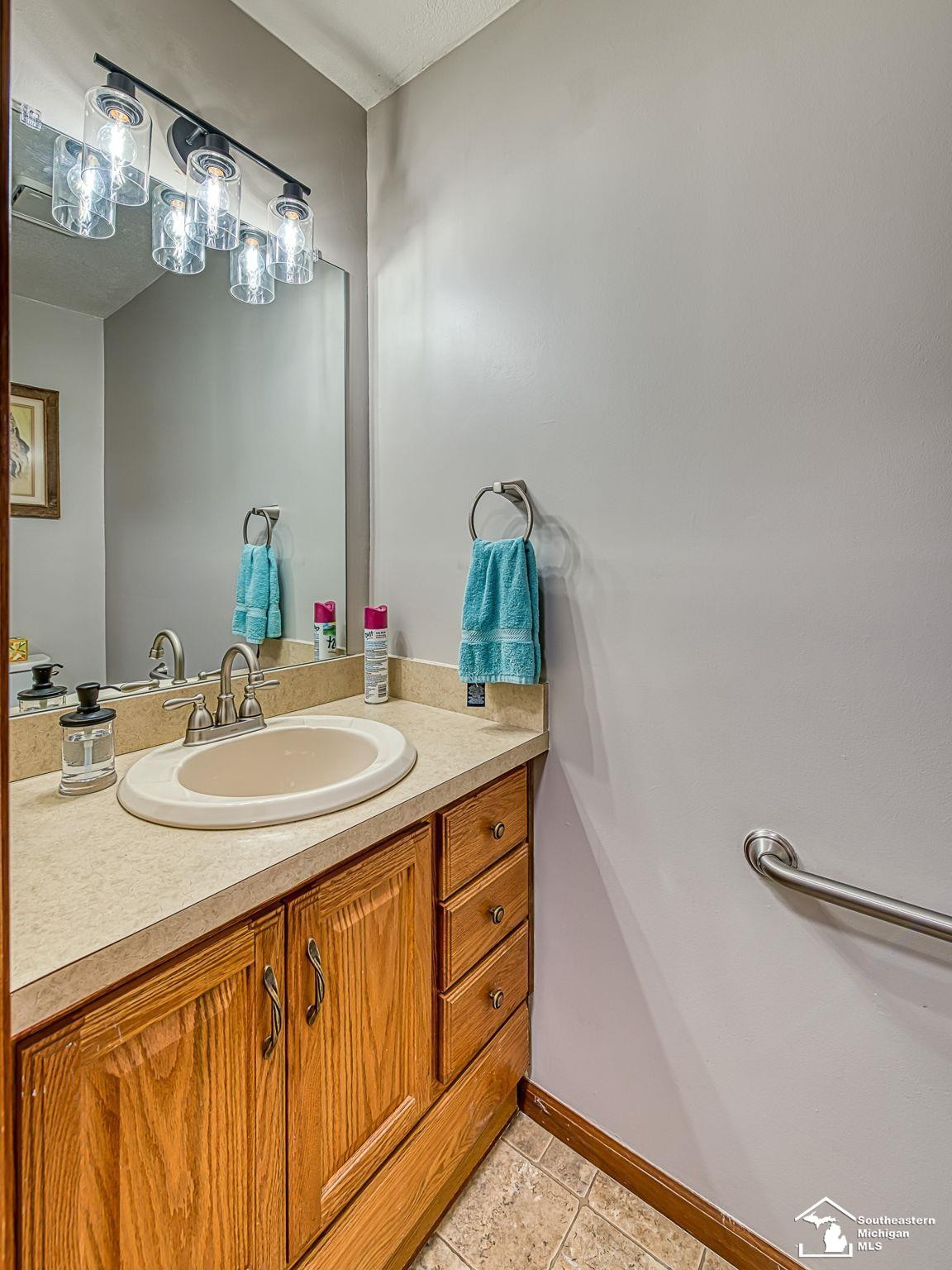 707 Donnalee Drive, Monroe, MI 48162 — Photo 9