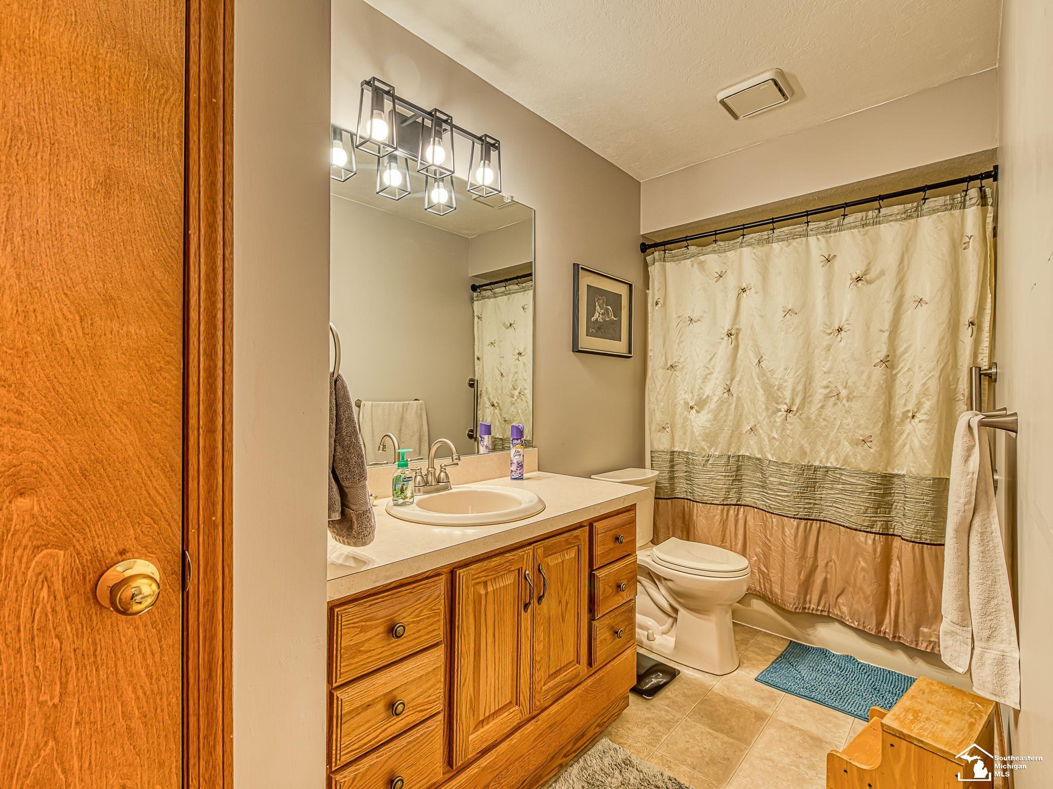 707 Donnalee Drive, Monroe, MI 48162 — Photo 17