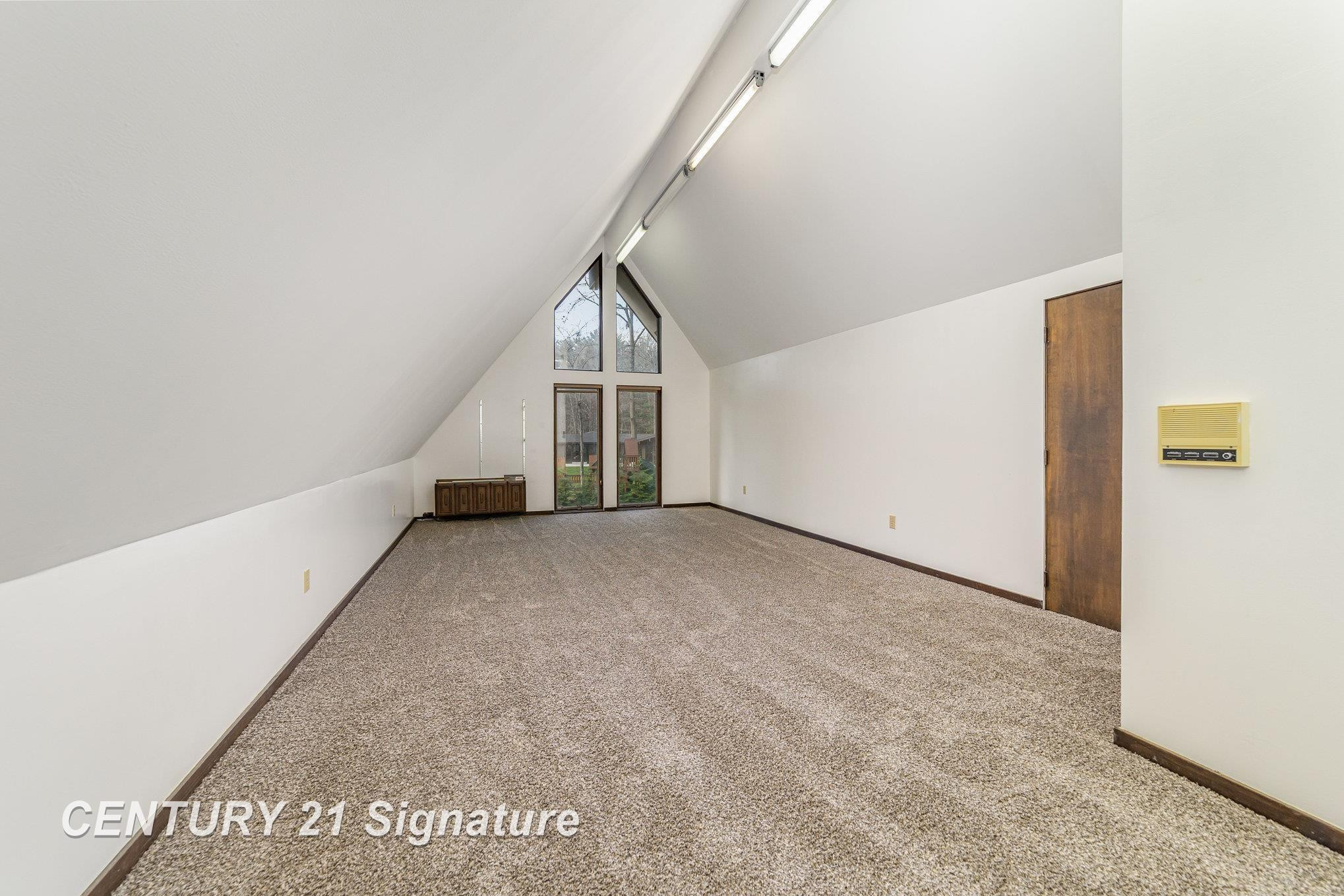 10363 Lakewood Drive, Saginaw, MI 48609 — Photo 31