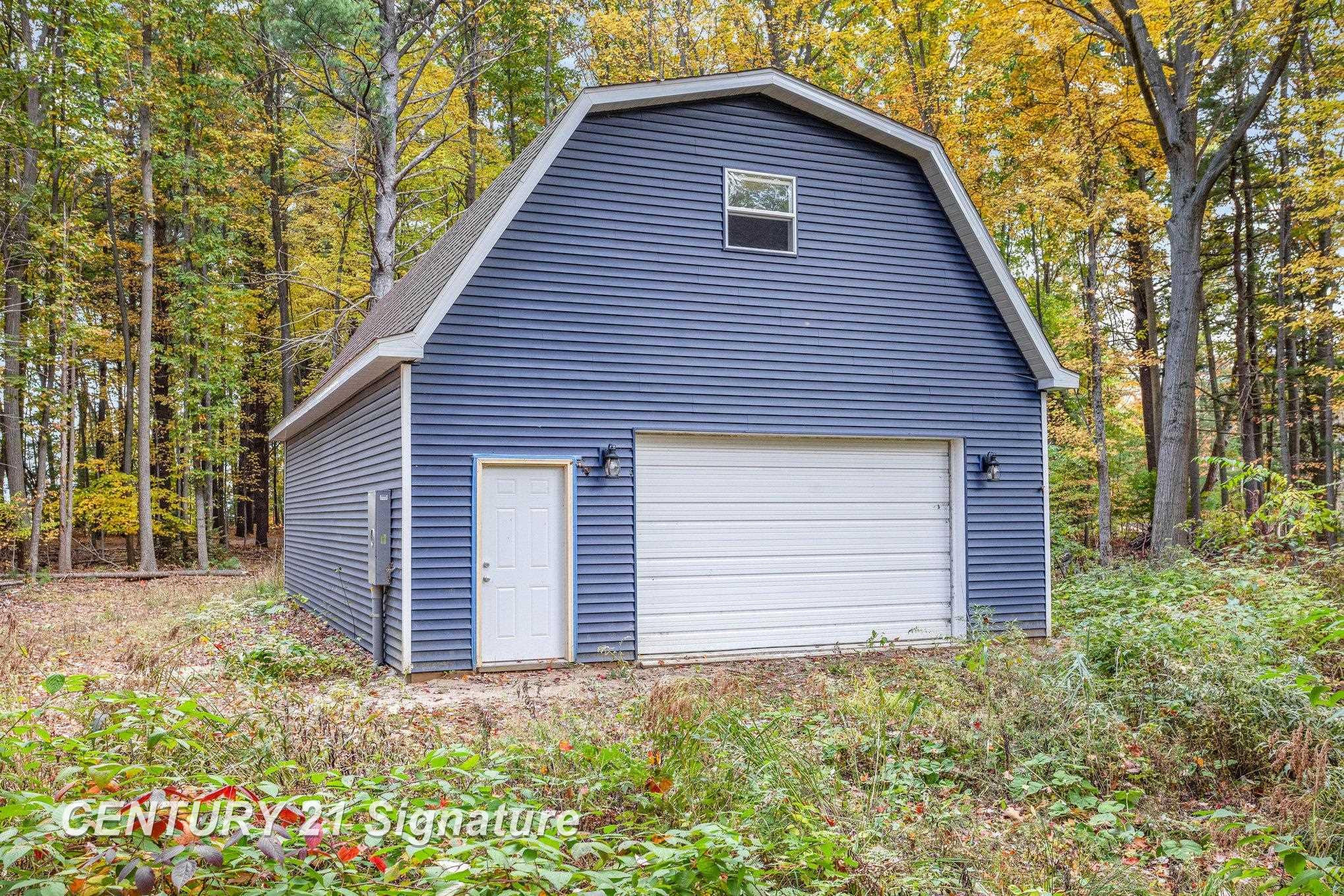 10363 Lakewood Drive, Saginaw, MI 48609 — Photo 37
