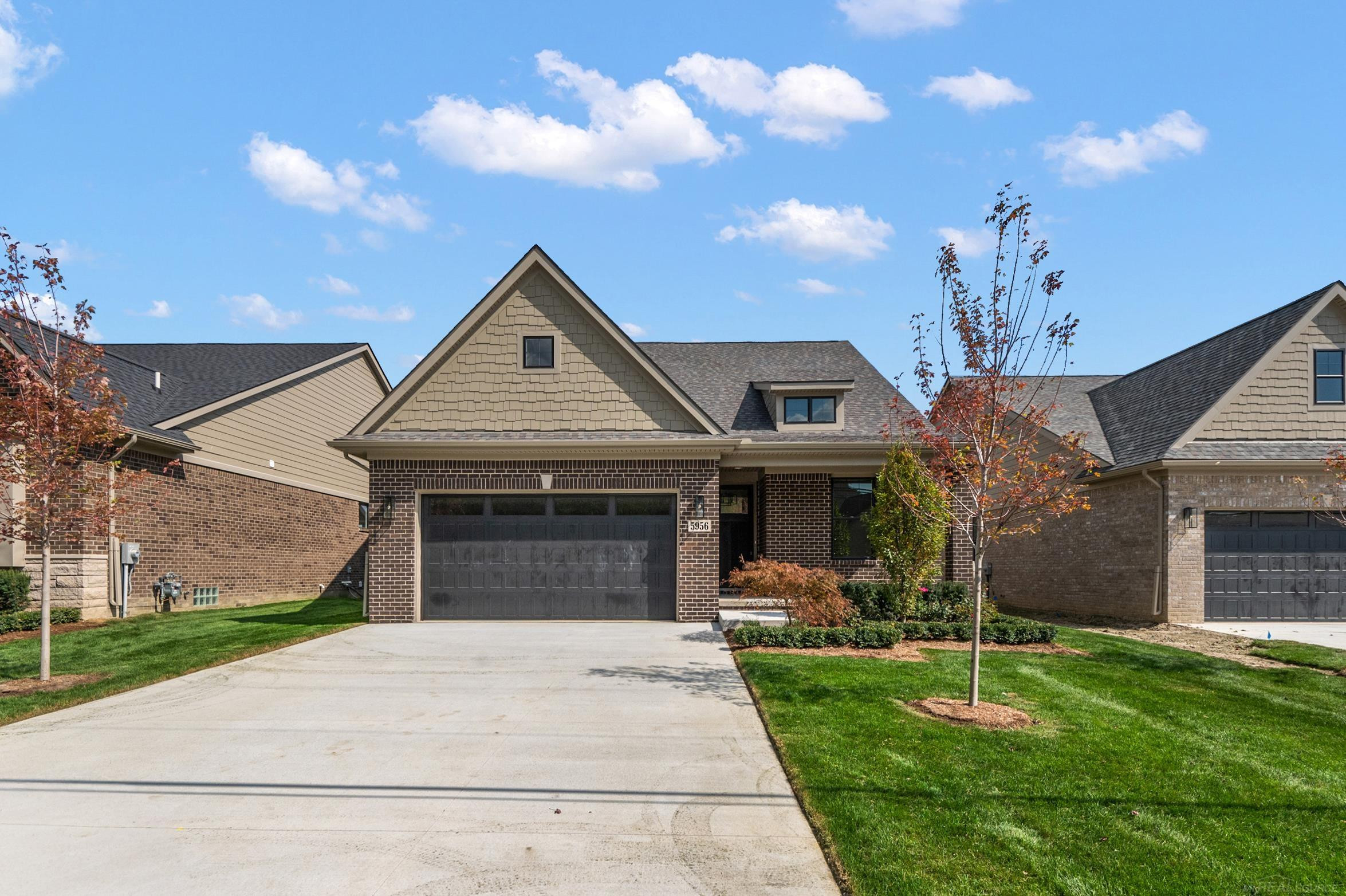 5926 Everton Avenue, Troy, MI 48085 — Photo 2
