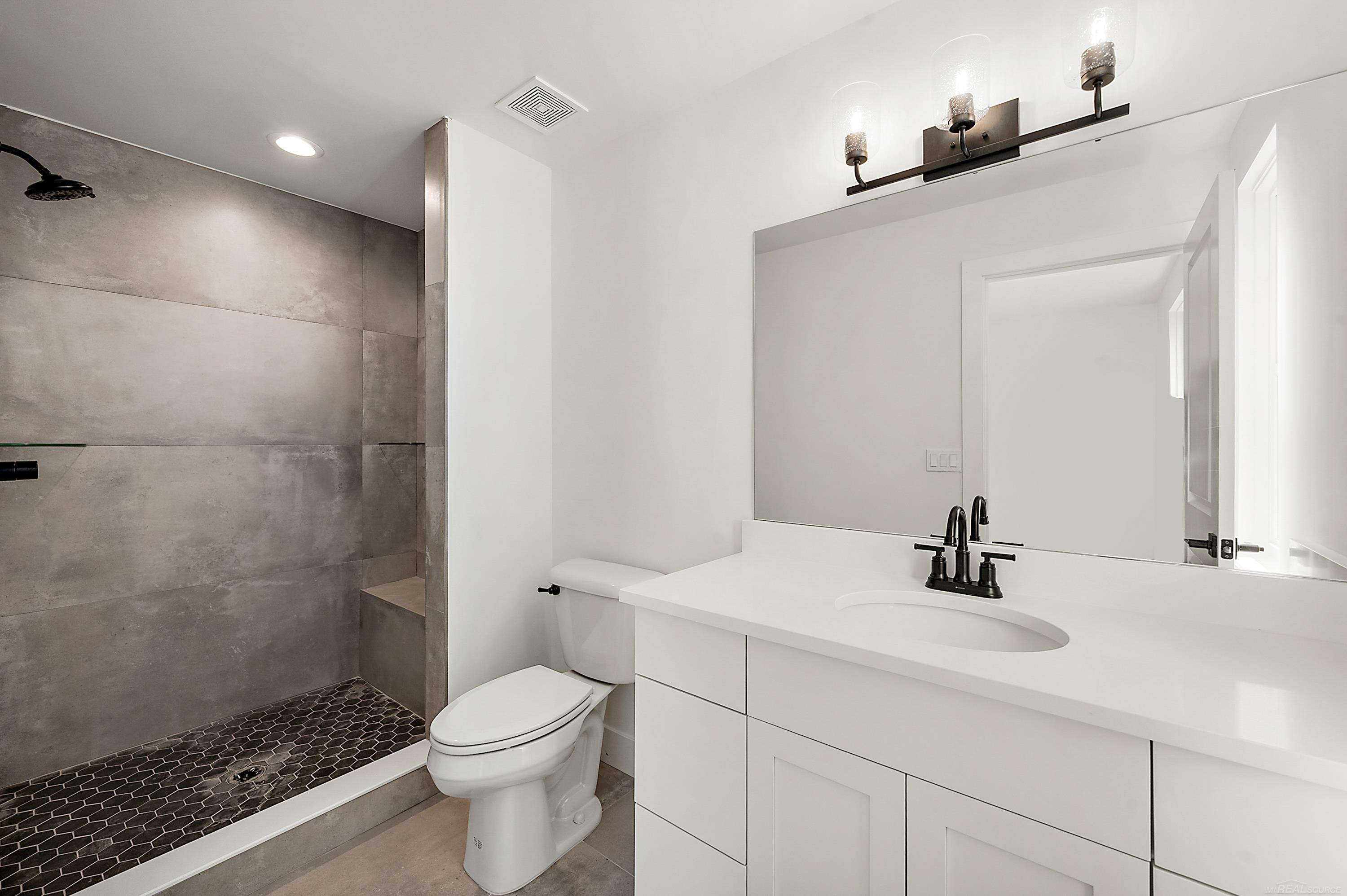 5926 Everton Avenue, Troy, MI 48085 — Photo 18