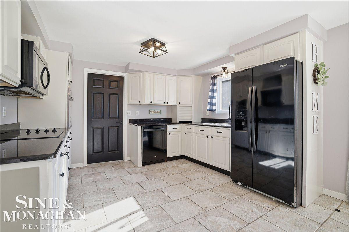 3770 Pollina Avenue, MI 48059 — Photo 20