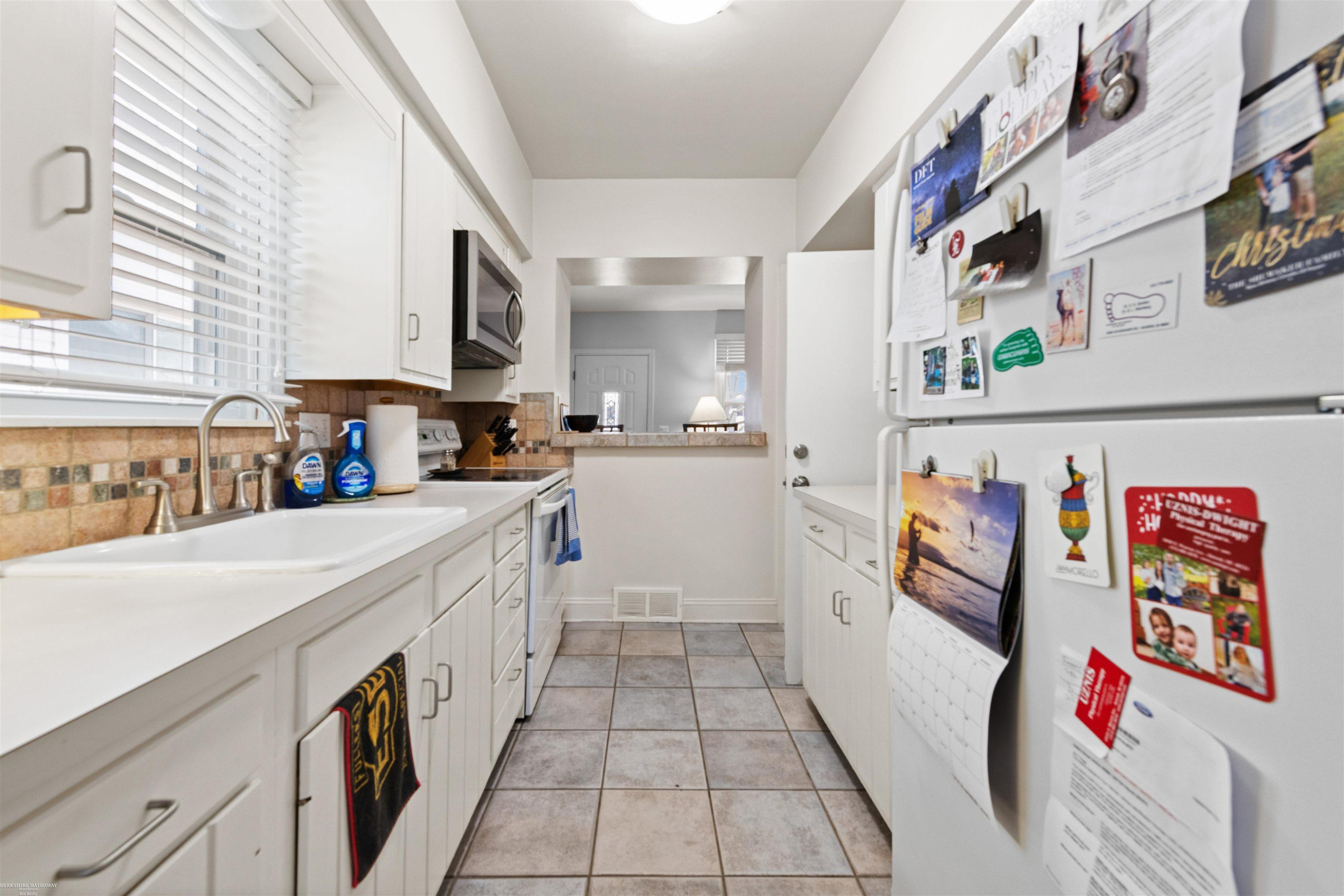 1330 Beaconsfield Street, Grosse Pointe, MI 48230 — Photo 12