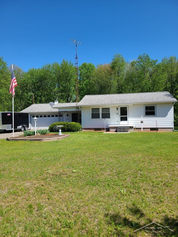 3050 W Sanilac Road, Vassar, MI 48768 — front exterior