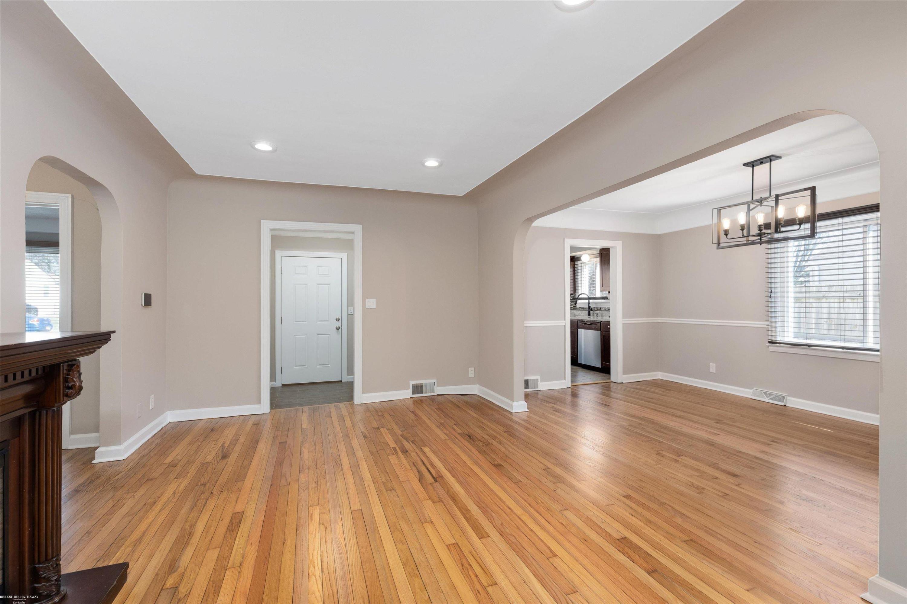 4492 Marr Avenue, Warren, MI 48091 — Photo 3