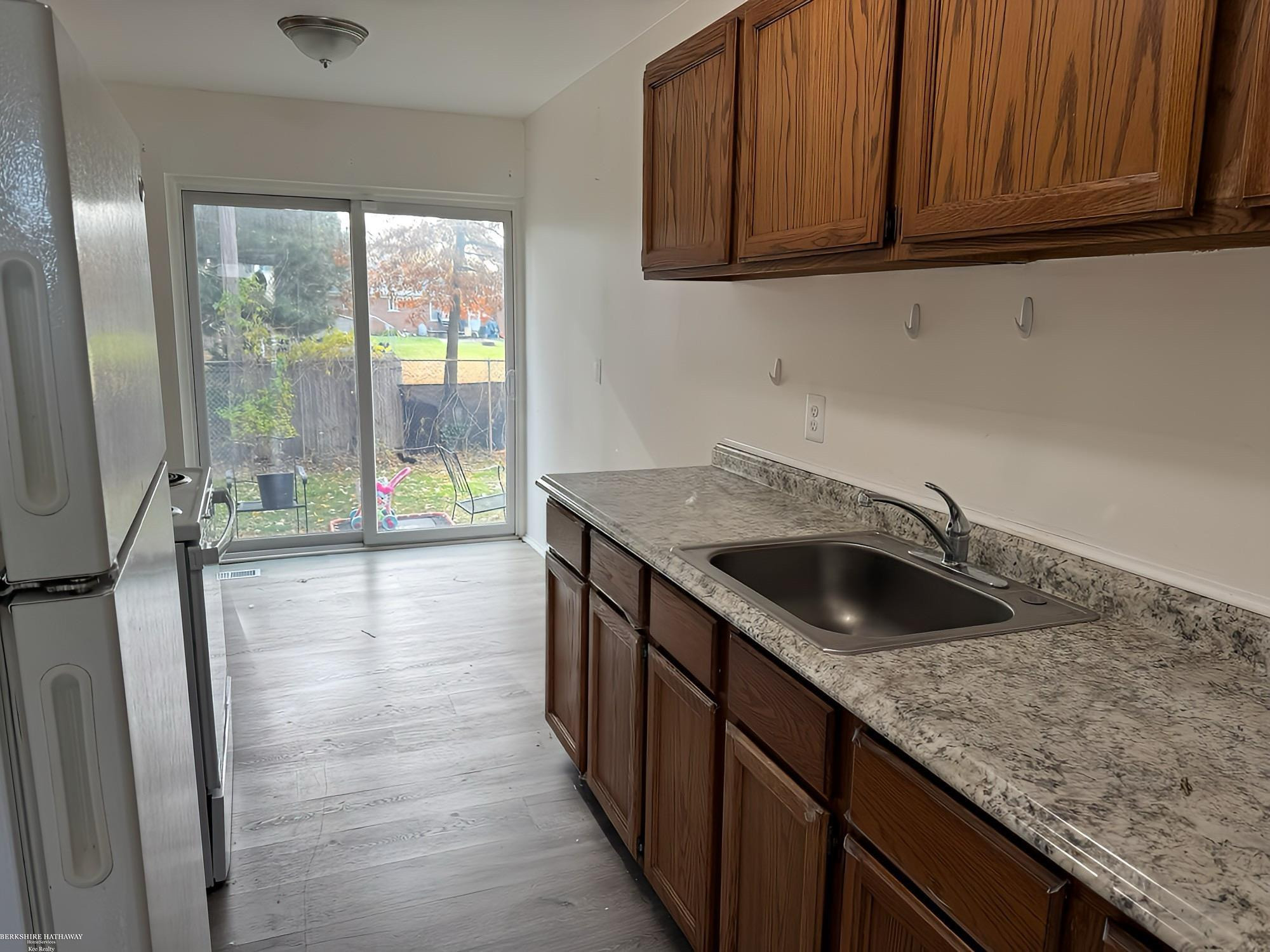 8734 Sterling Street, Center Line, MI 48015 — Photo 2