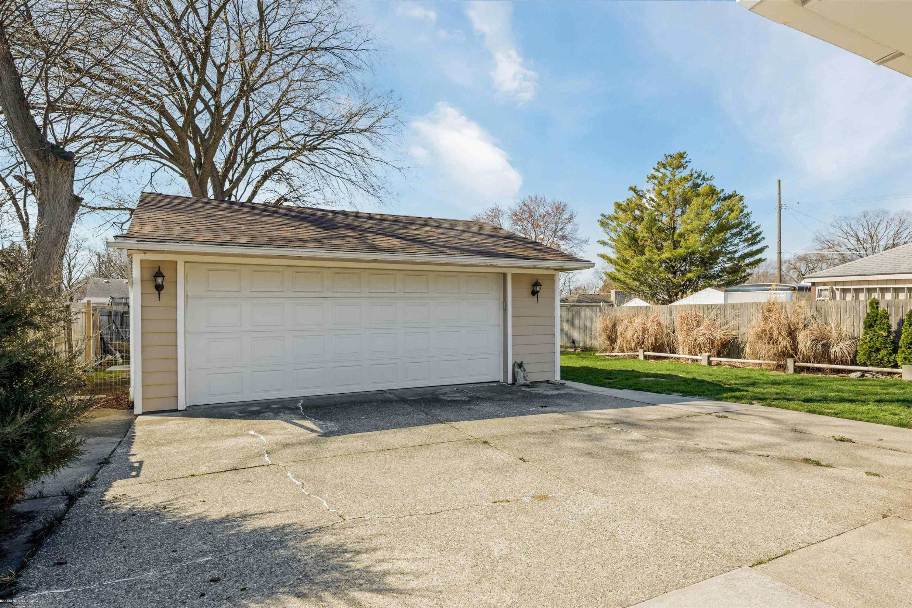 4492 Marr Avenue, Warren, MI 48091 — Photo 23