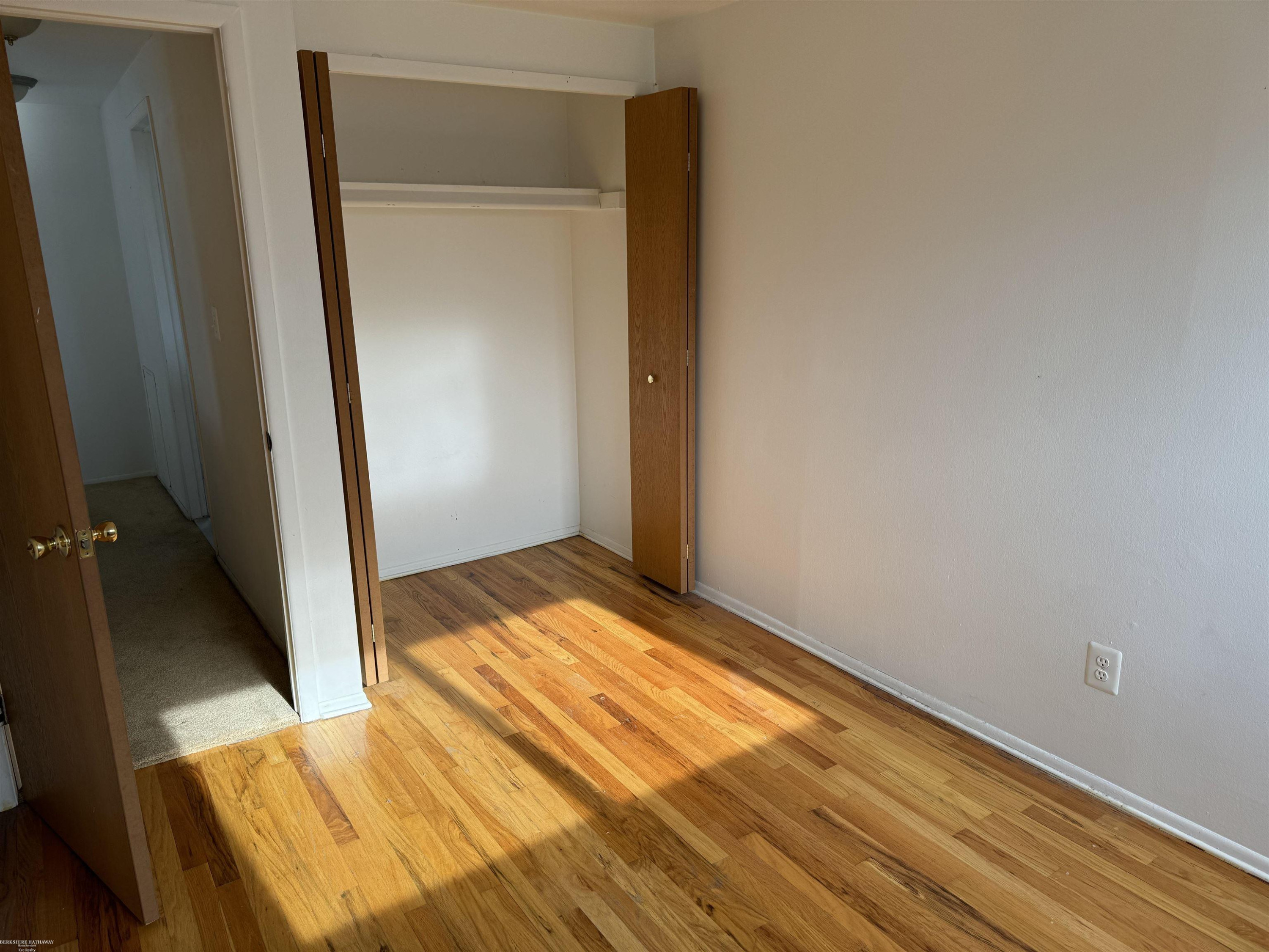 8734 Sterling Street, Center Line, MI 48015 — Photo 8