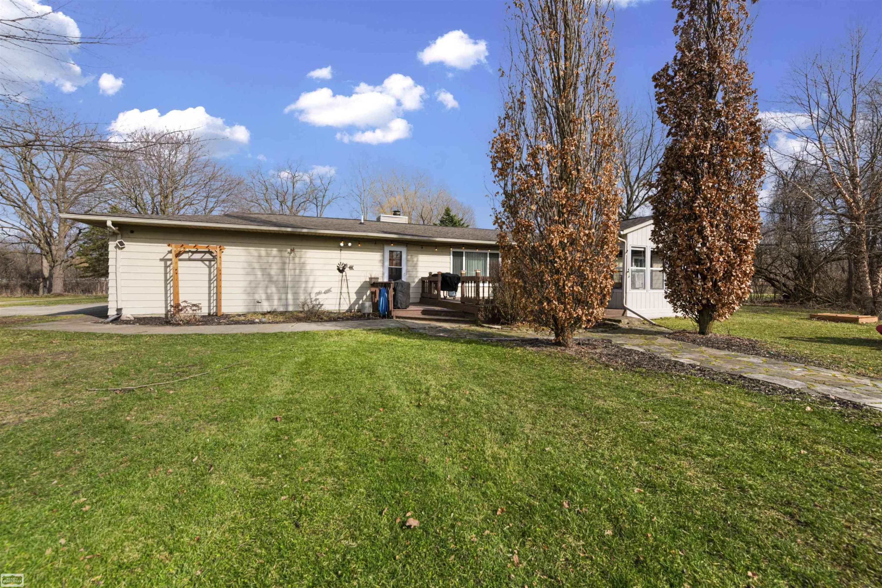 10206 S State Road, MI — Photo 35