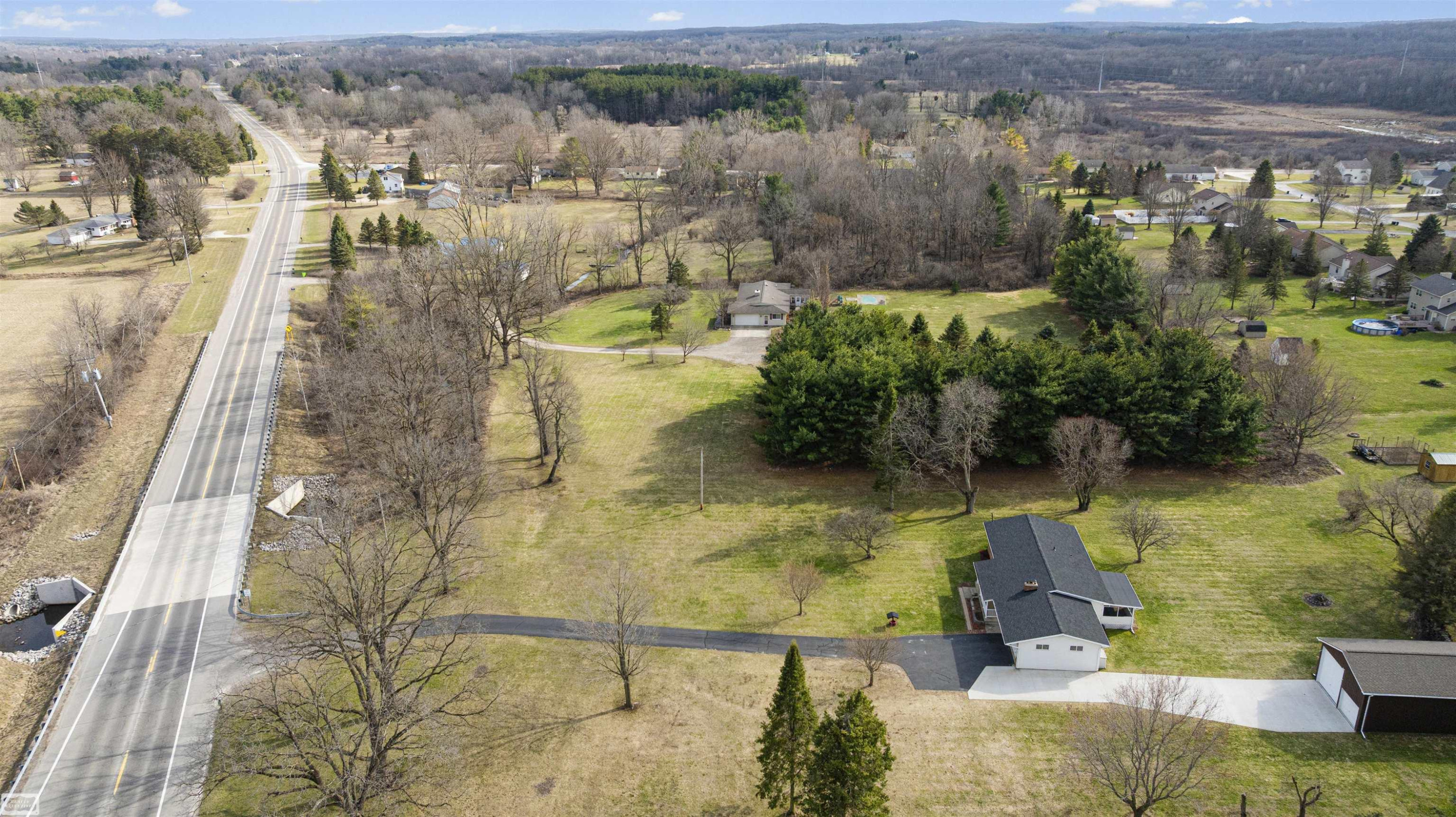 10206 S State Road, MI — Photo 39