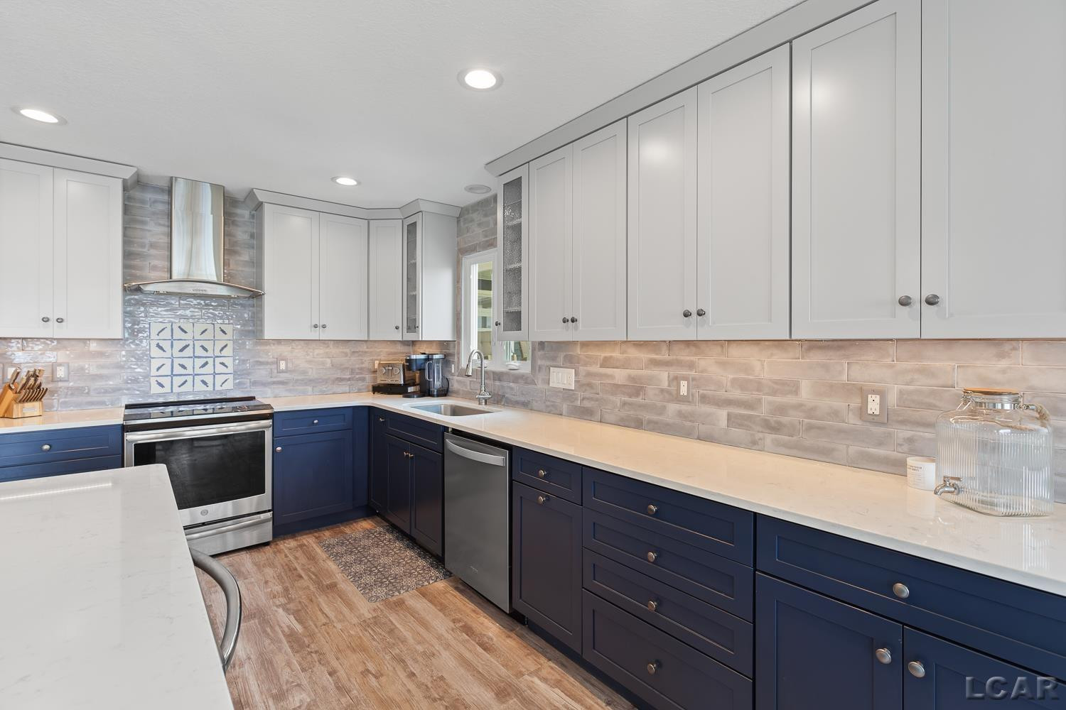 8210 Clarks Cove, Manitou Beach, MI 49253 — Photo 5