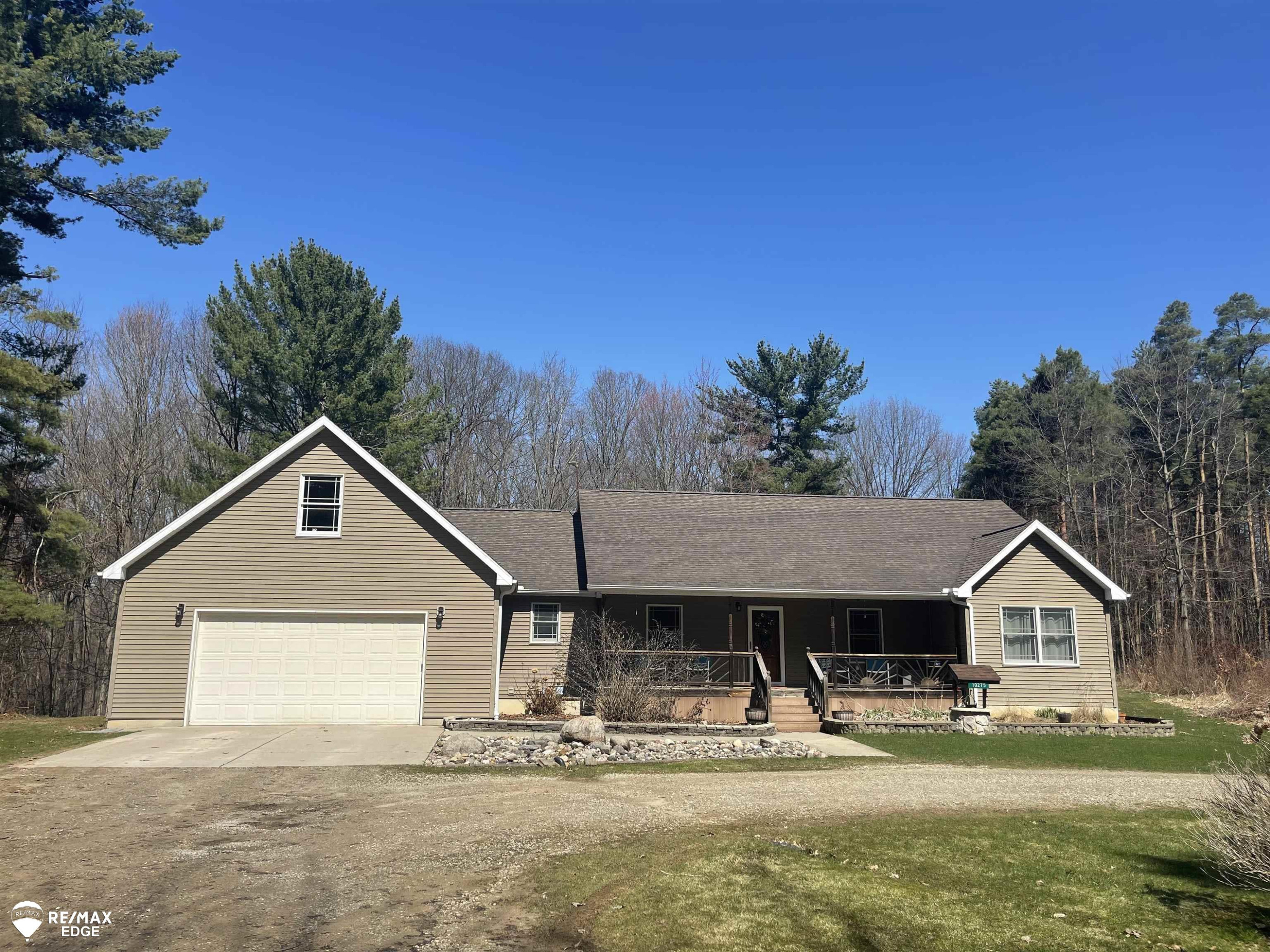 10275 Newland Drive, Otisville, MI 48463 — front exterior