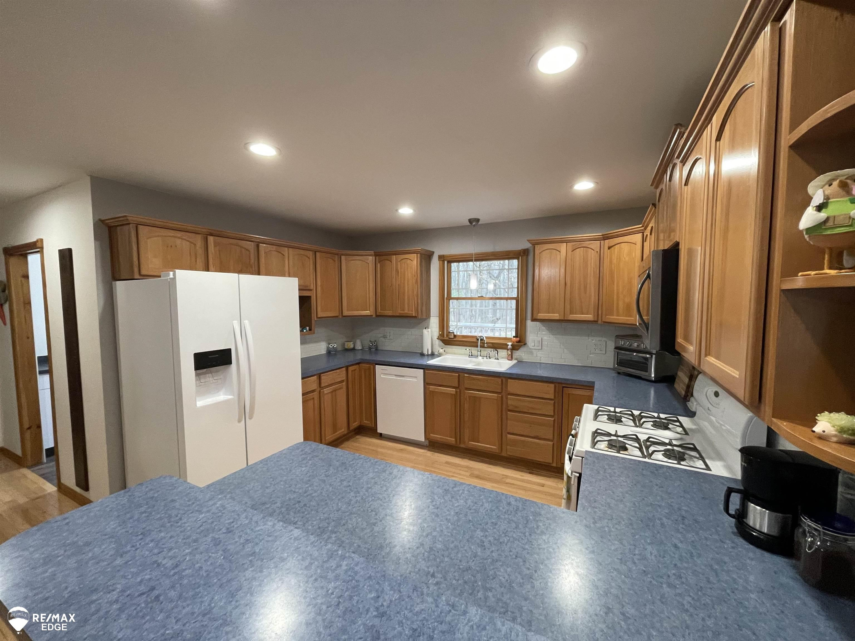 10275 Newland Drive, Otisville, MI 48463 — Photo 4
