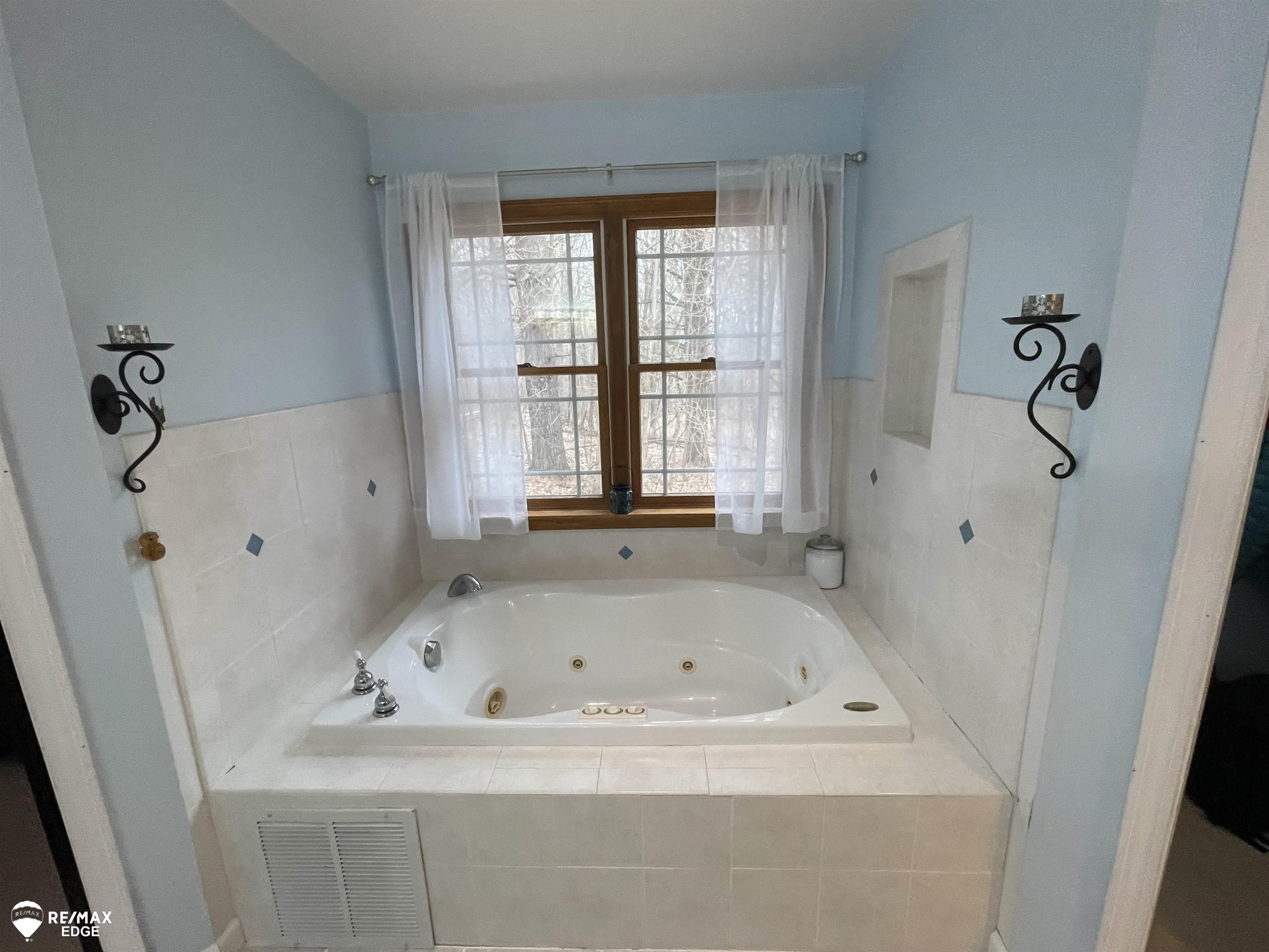 10275 Newland Drive, Otisville, MI 48463 — Photo 22