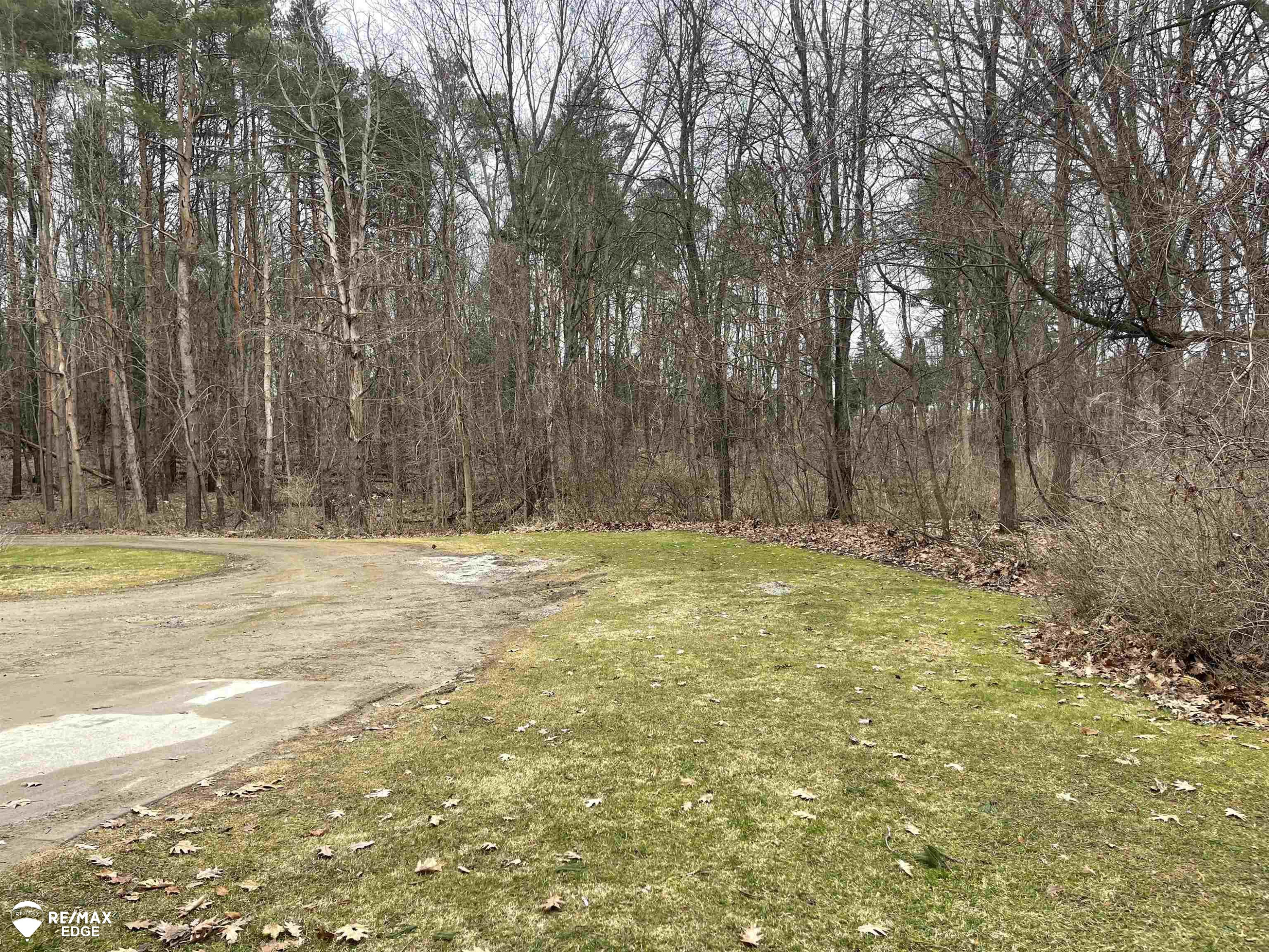 10275 Newland Drive, Otisville, MI 48463 — Photo 49