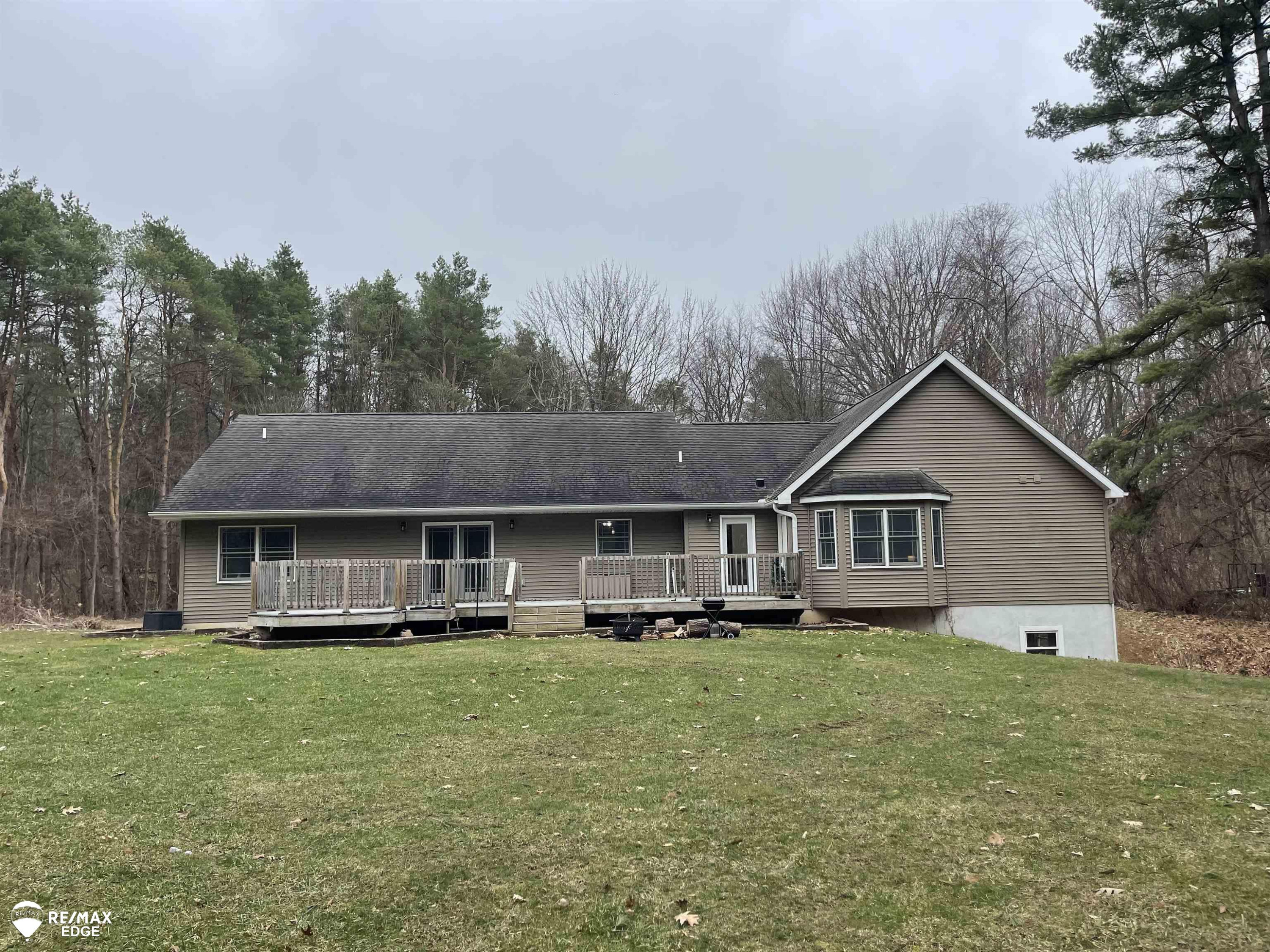 10275 Newland Drive, Otisville, MI 48463 — Photo 55