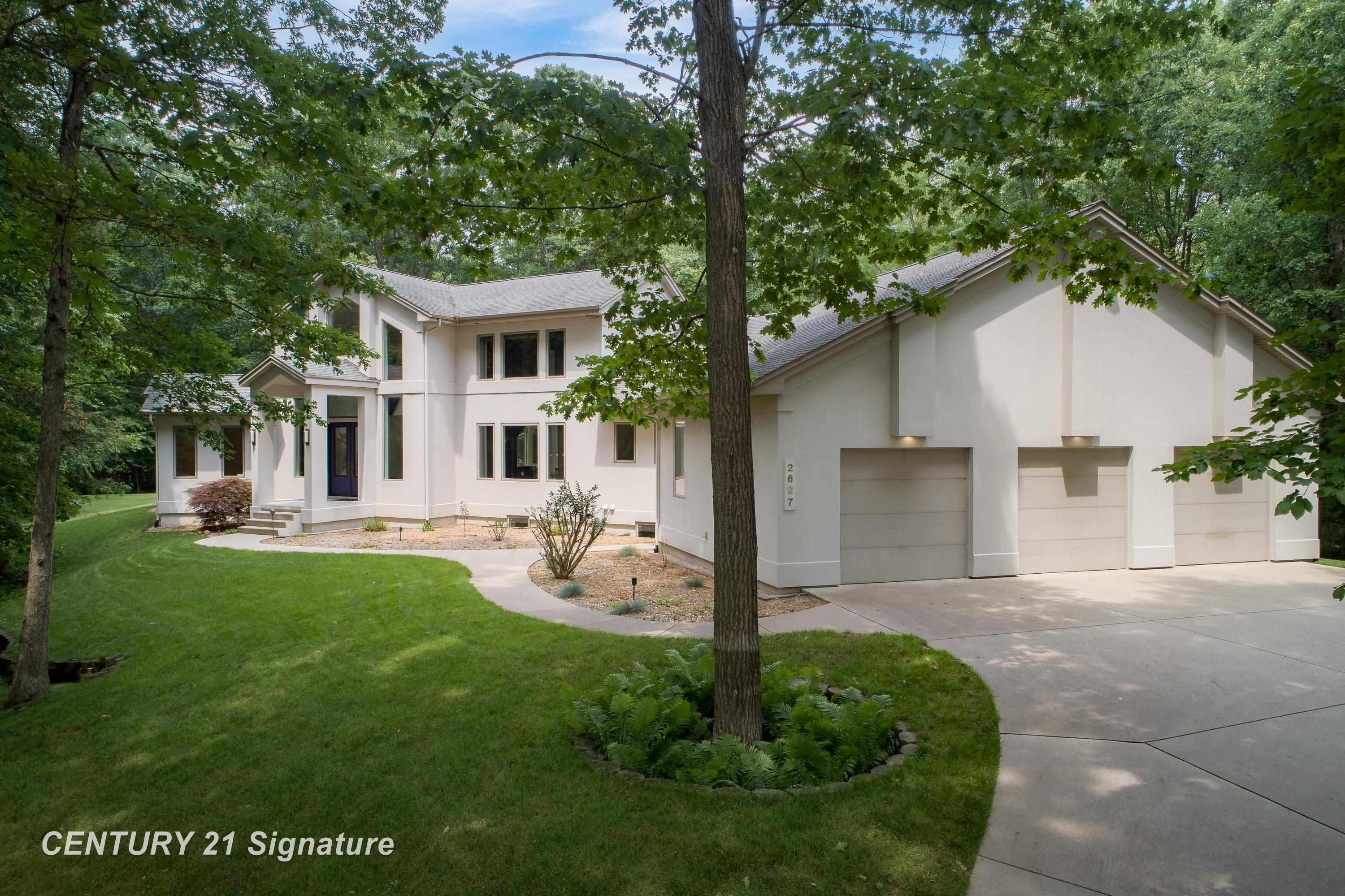 2627 N Odyssey Lane, Midland, MI 48642 — Photo 2