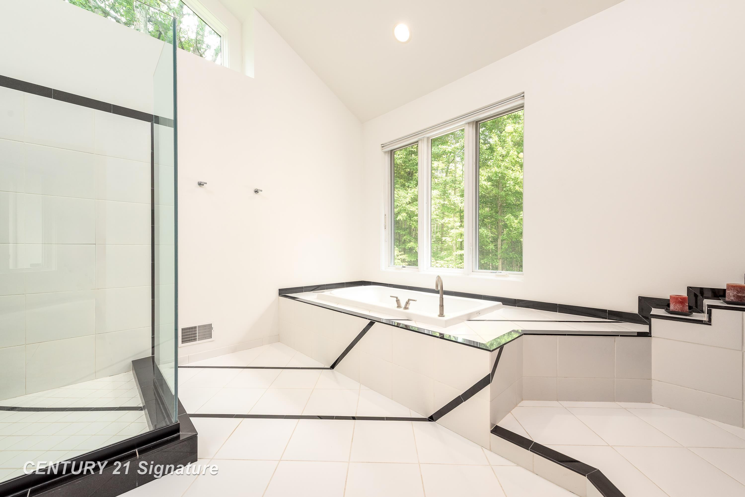 2627 N Odyssey Lane, Midland, MI 48642 — Photo 46