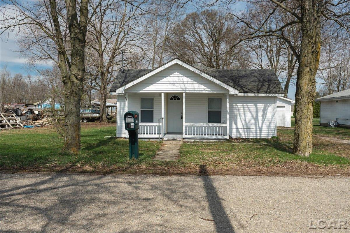 9581 Central Avenue, Morenci, MI 49256