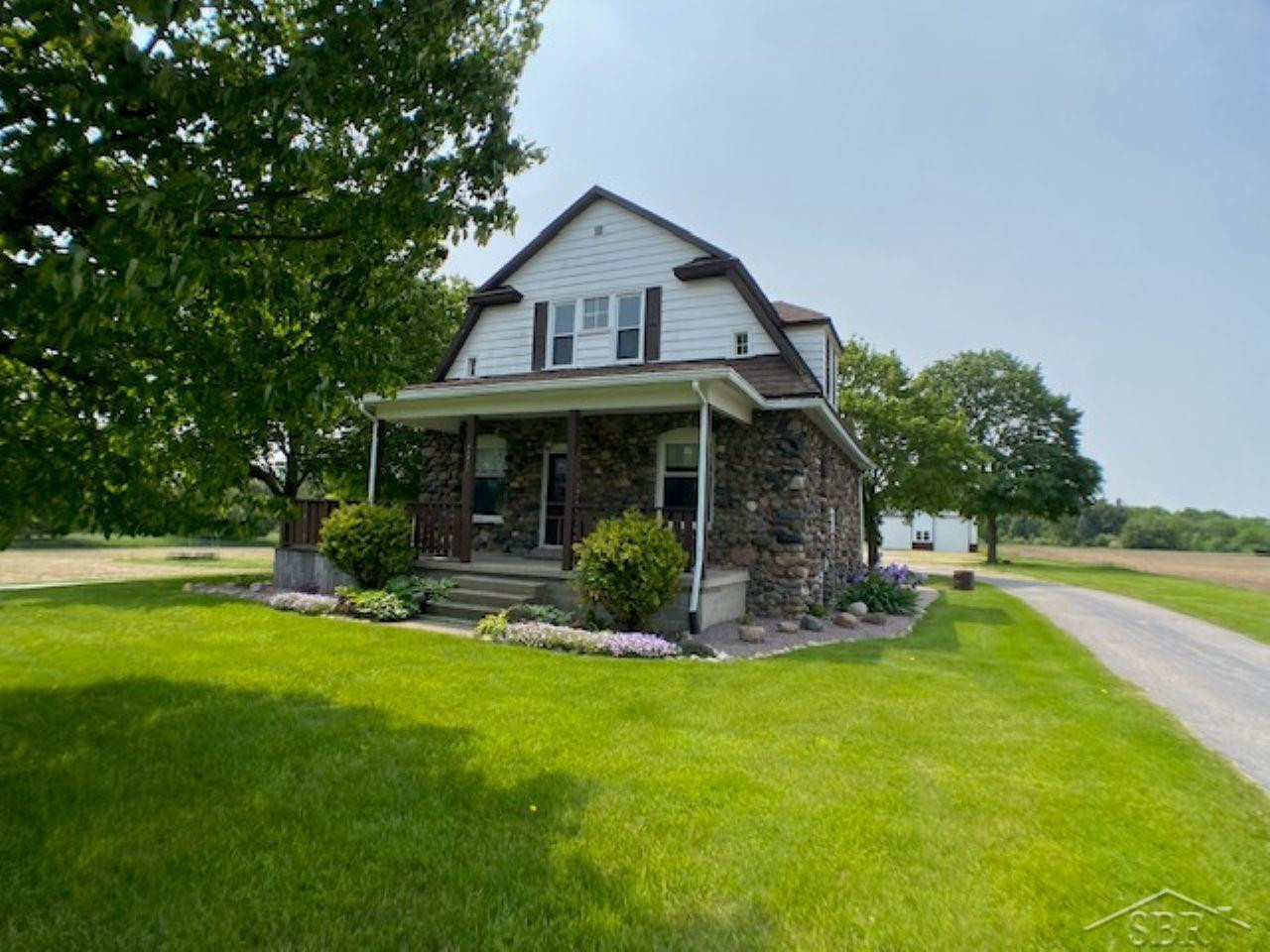 11755 W Tittabawassee Road, Freeland, MI 48623 — Photo 2