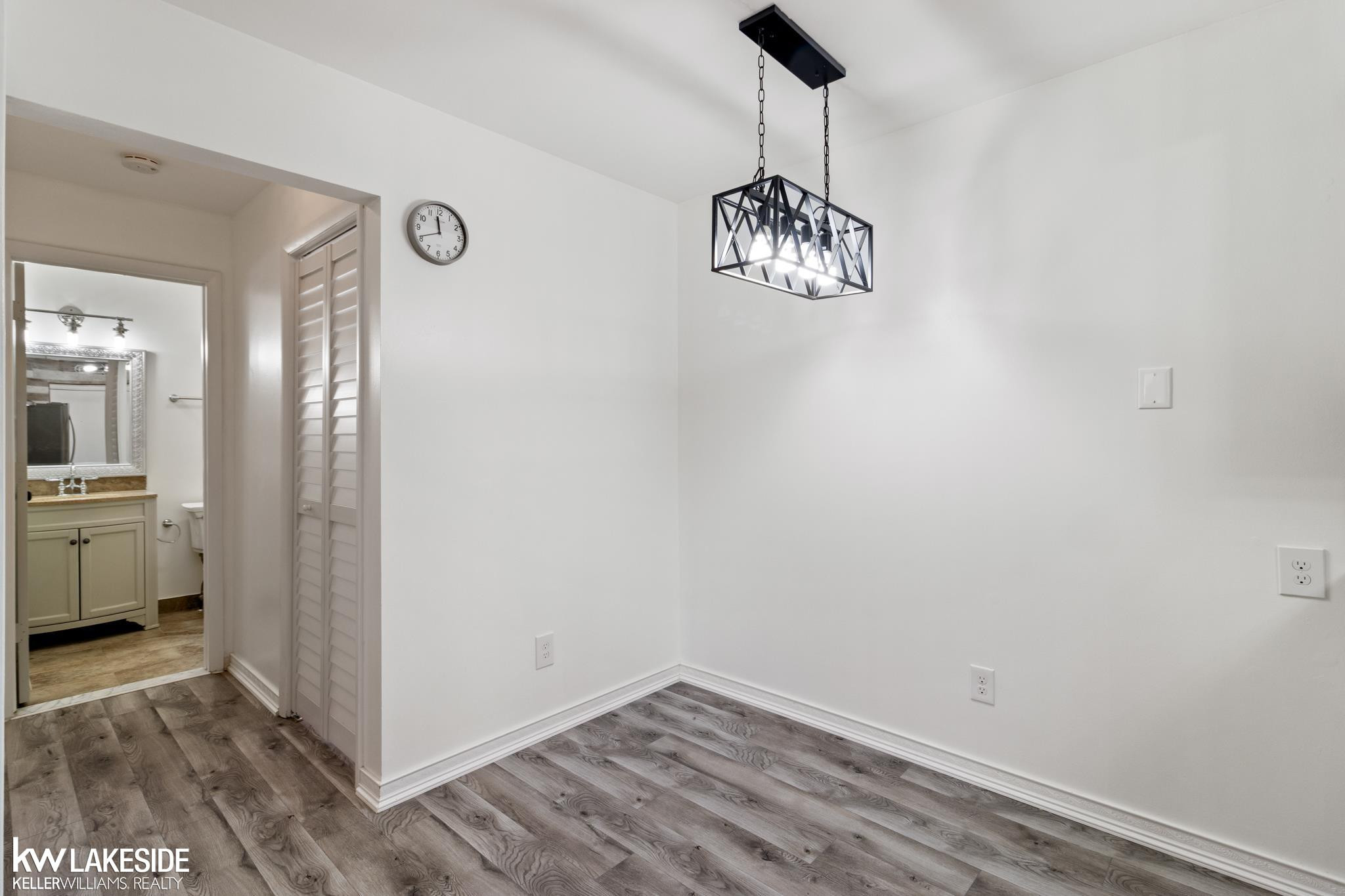 43244 Mound Road, 108, Sterling Heights, MI 48314 — Photo 11