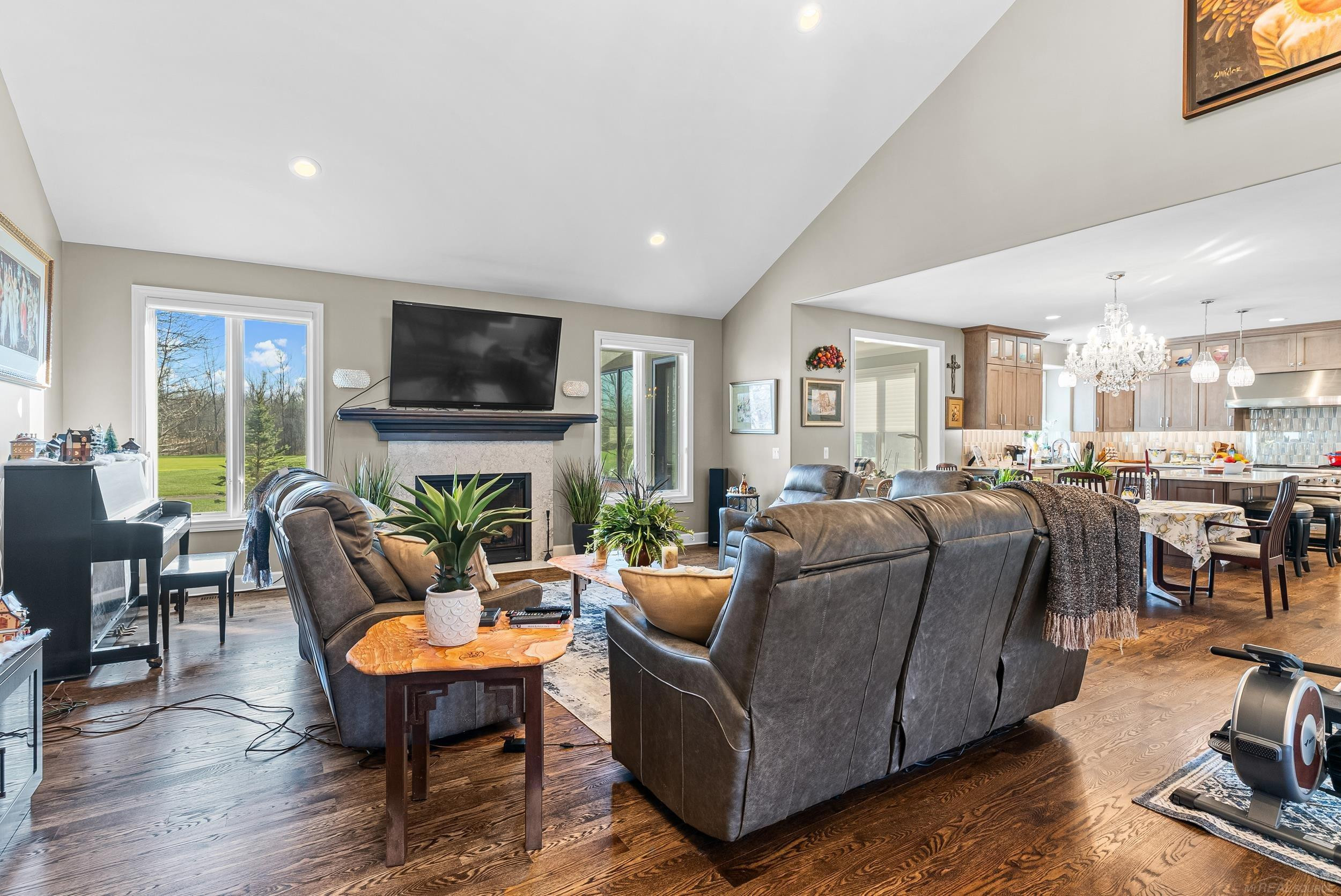 5833 Westwood Drive, Grand Blanc, MI 48439 — Photo 18
