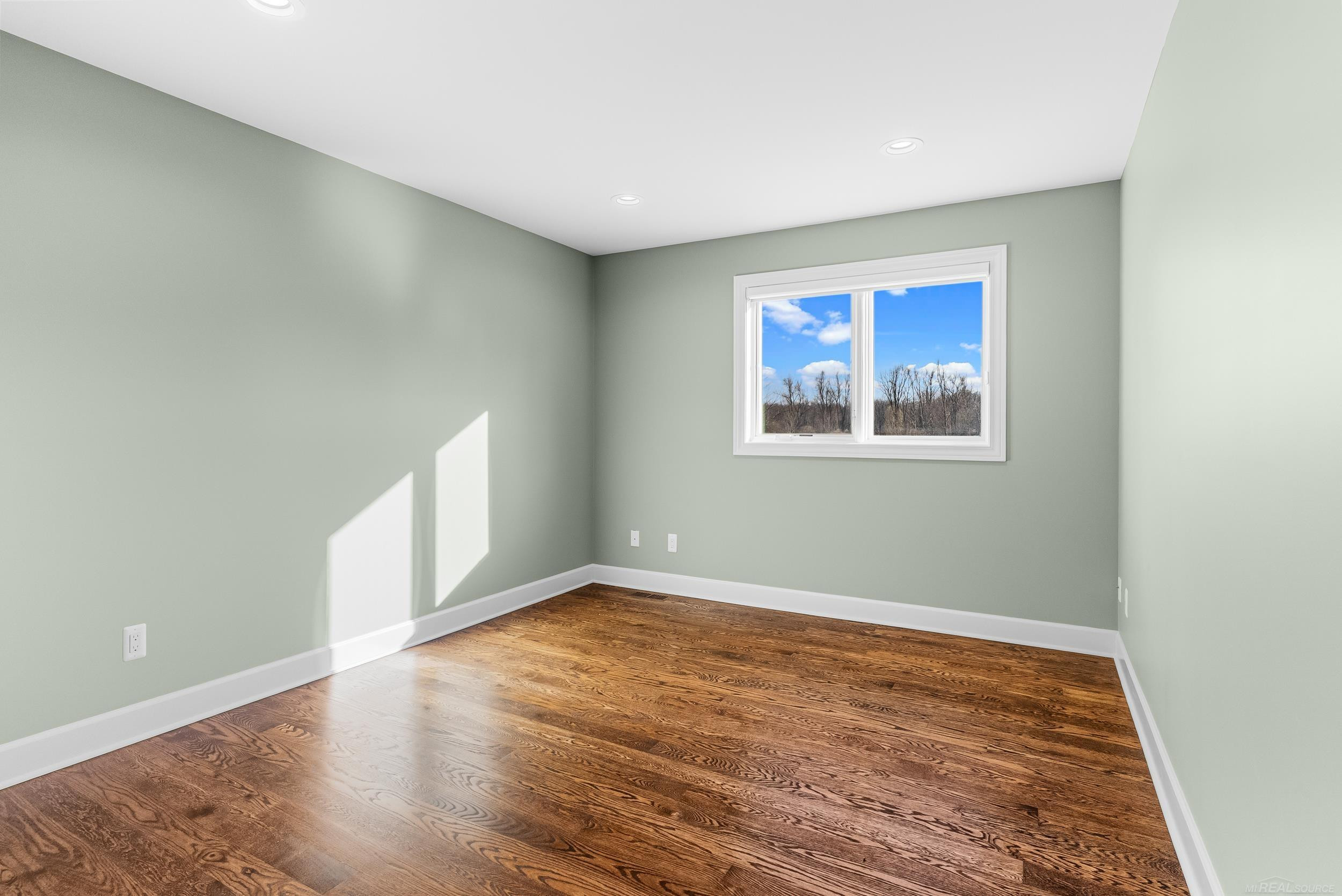 5833 Westwood Drive, Grand Blanc, MI 48439 — Photo 37