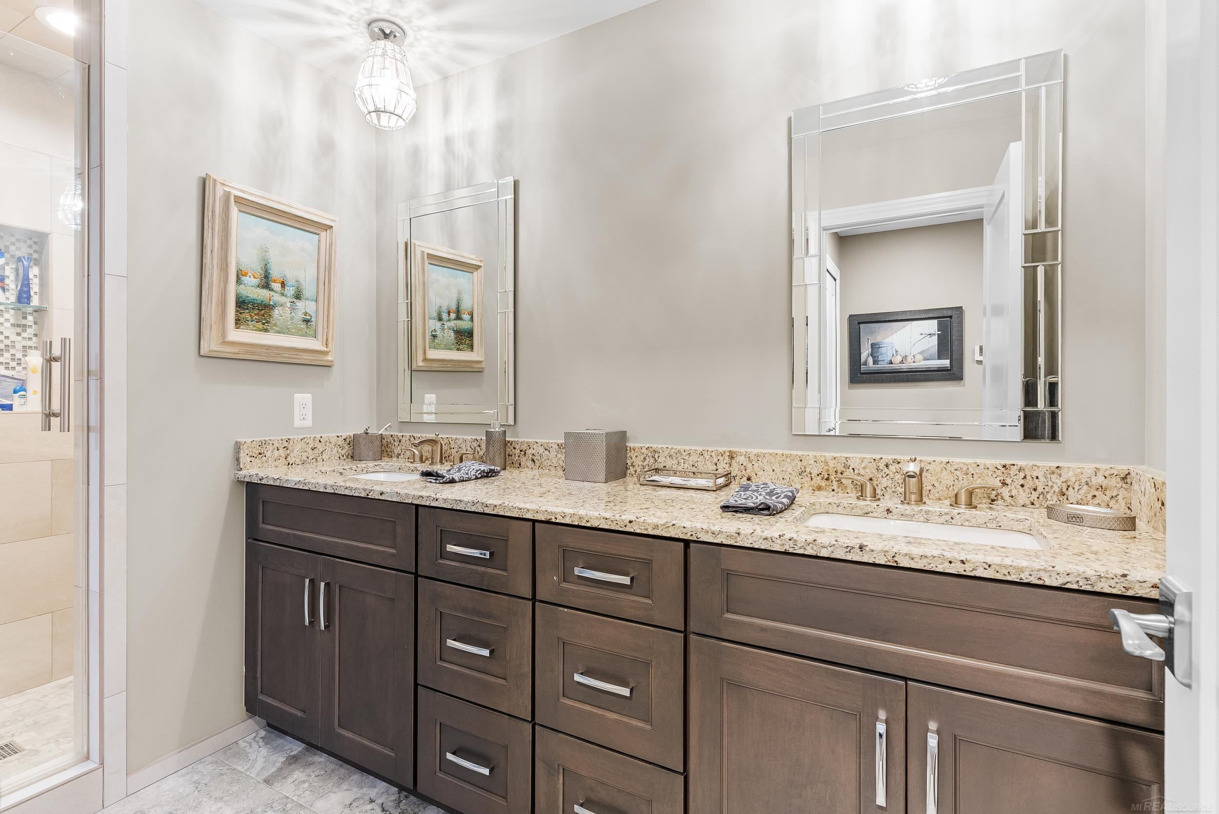 5833 Westwood Drive, Grand Blanc, MI 48439 — Photo 39
