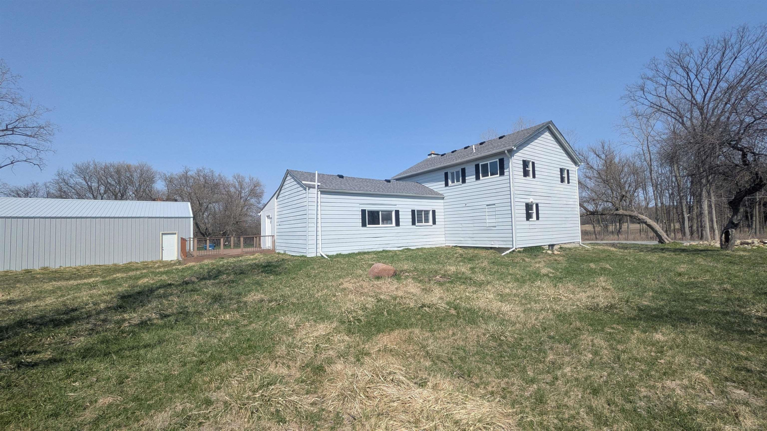 61861 Indian Trail, MI — Photo 25