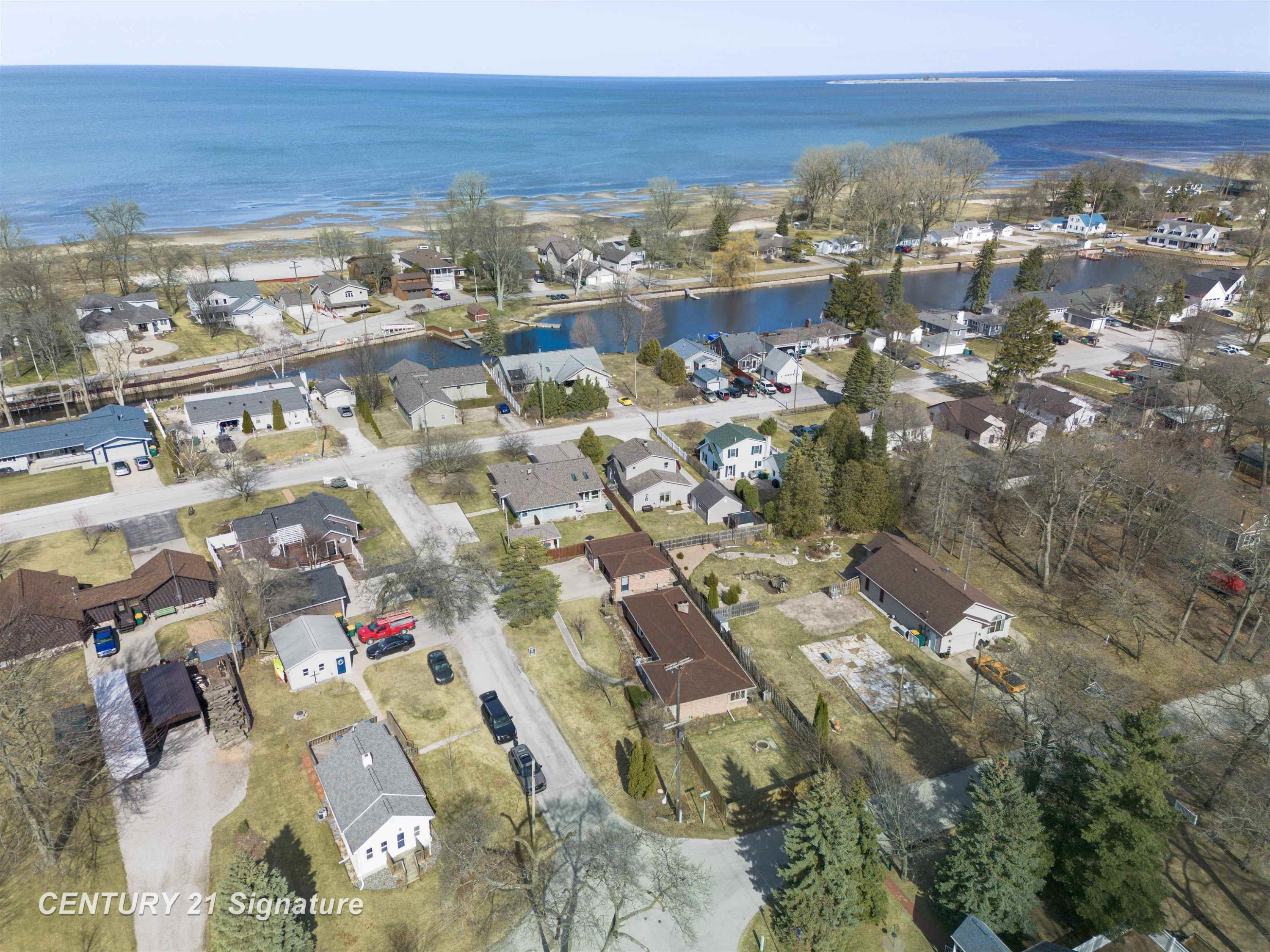 103 Lincoln Drive, Bay City, MI 48706 — Photo 15