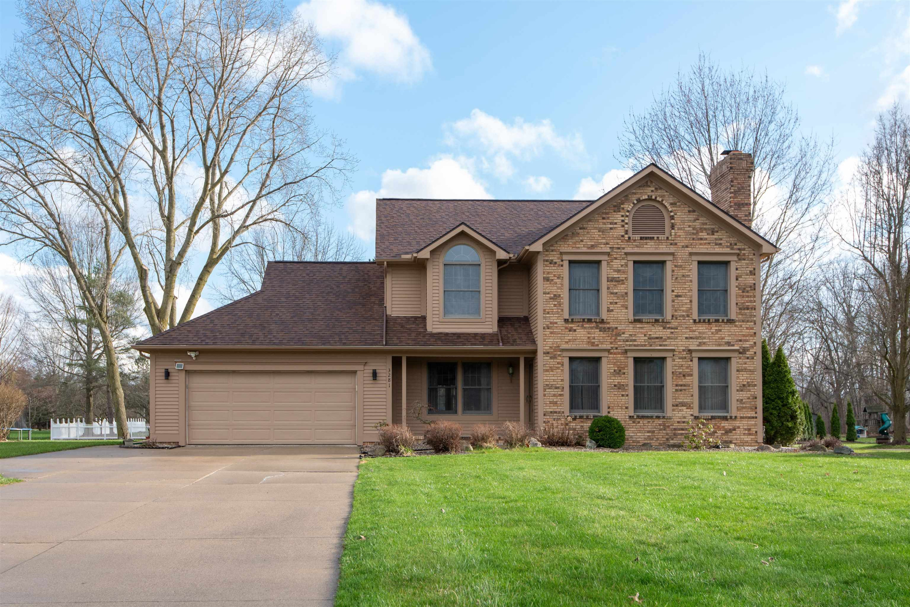 3281 Fieldstone Drive, Flushing, MI 48433 — front exterior
