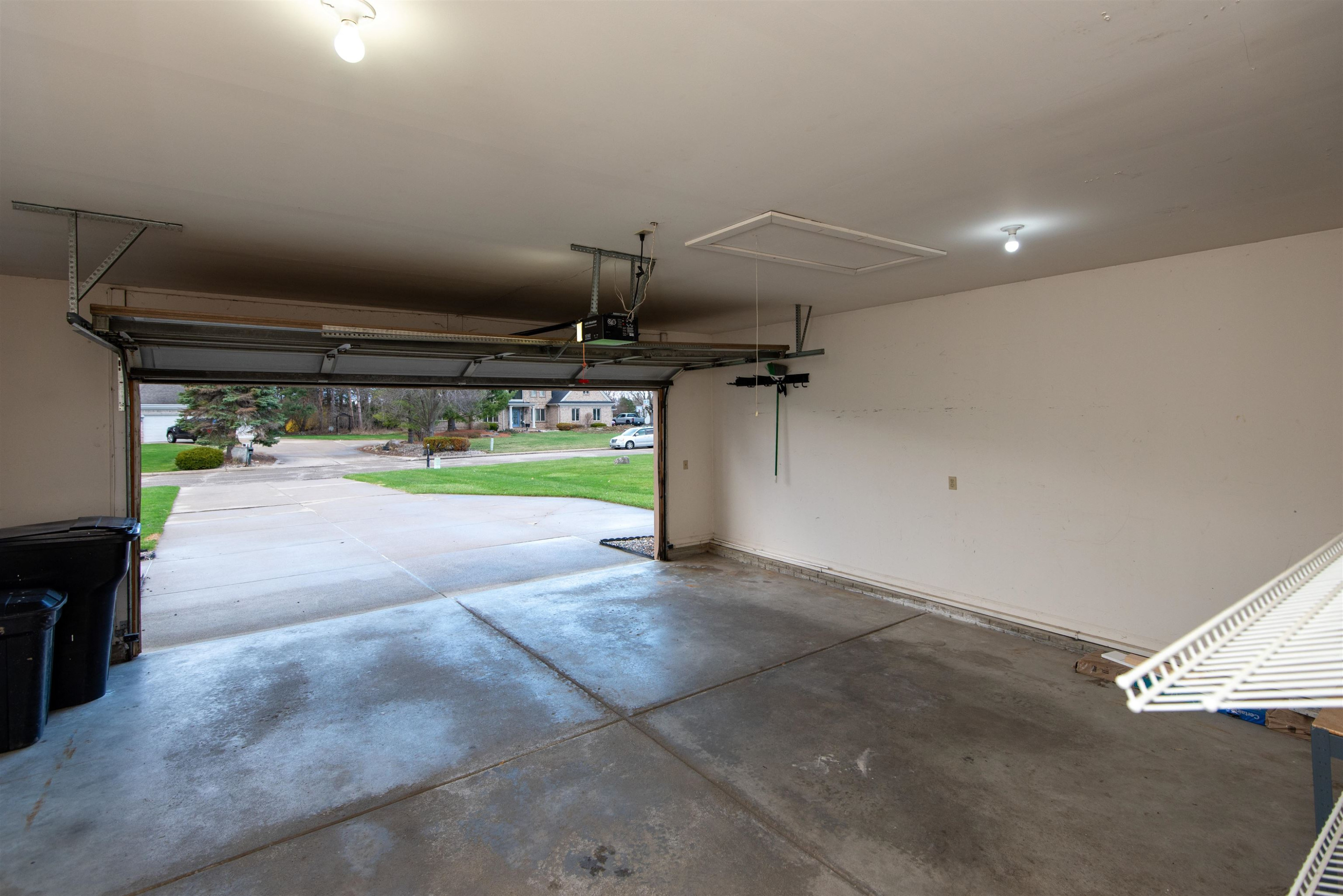 3281 Fieldstone Drive, Flushing, MI 48433 — Photo 56