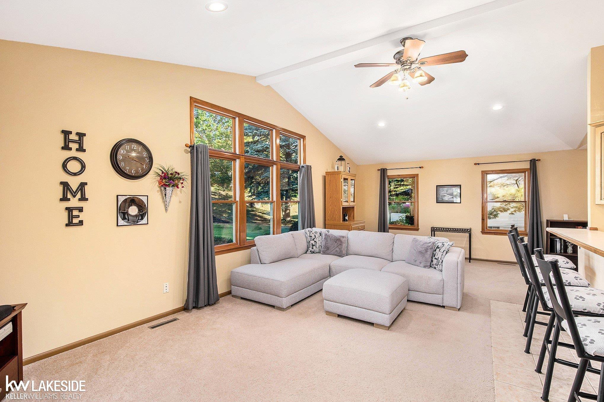 2646 Correll Drive, Lake Orion, MI — Photo 4