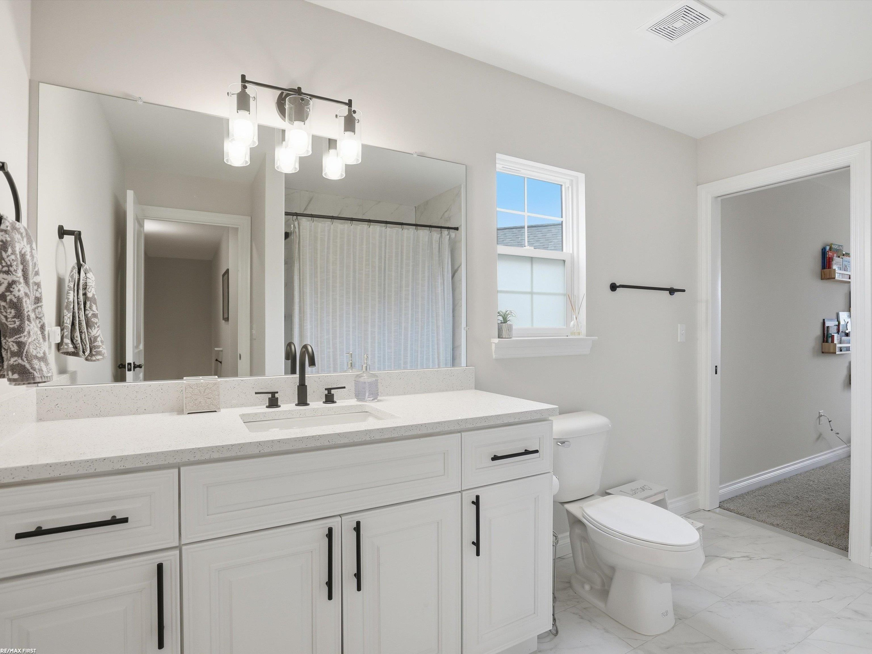 47121 Rosa Court, New Baltimore, MI 48047 — Photo 36