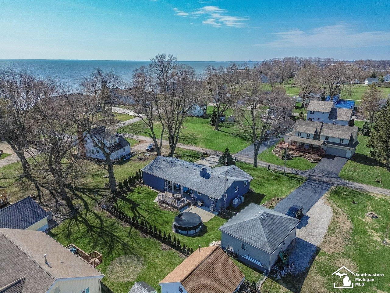 6368 Avenue D Avenue, La Salle, MI — Photo 2