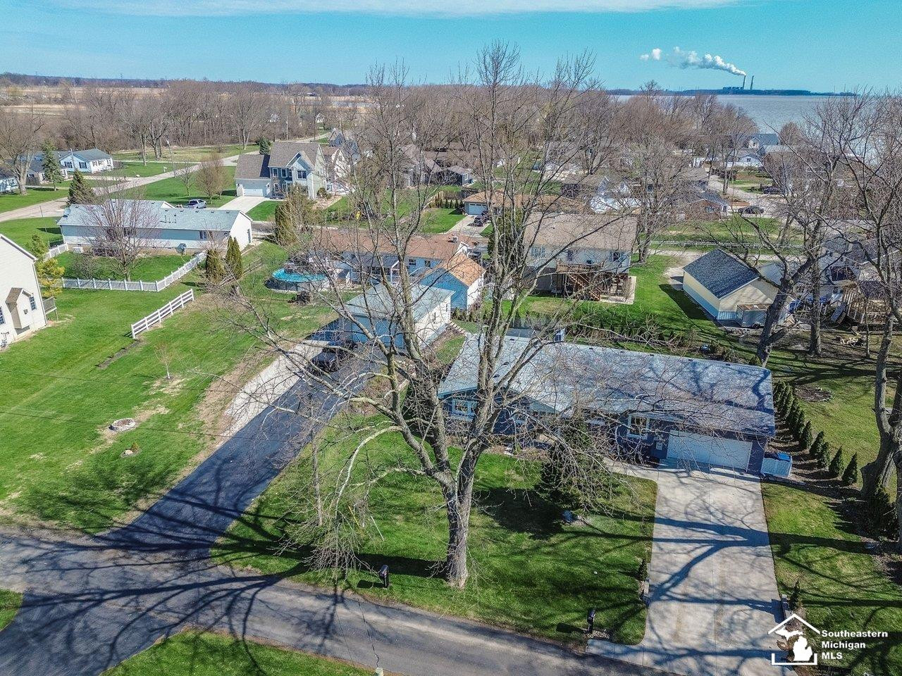 6368 Avenue D Avenue, La Salle, MI — Photo 39