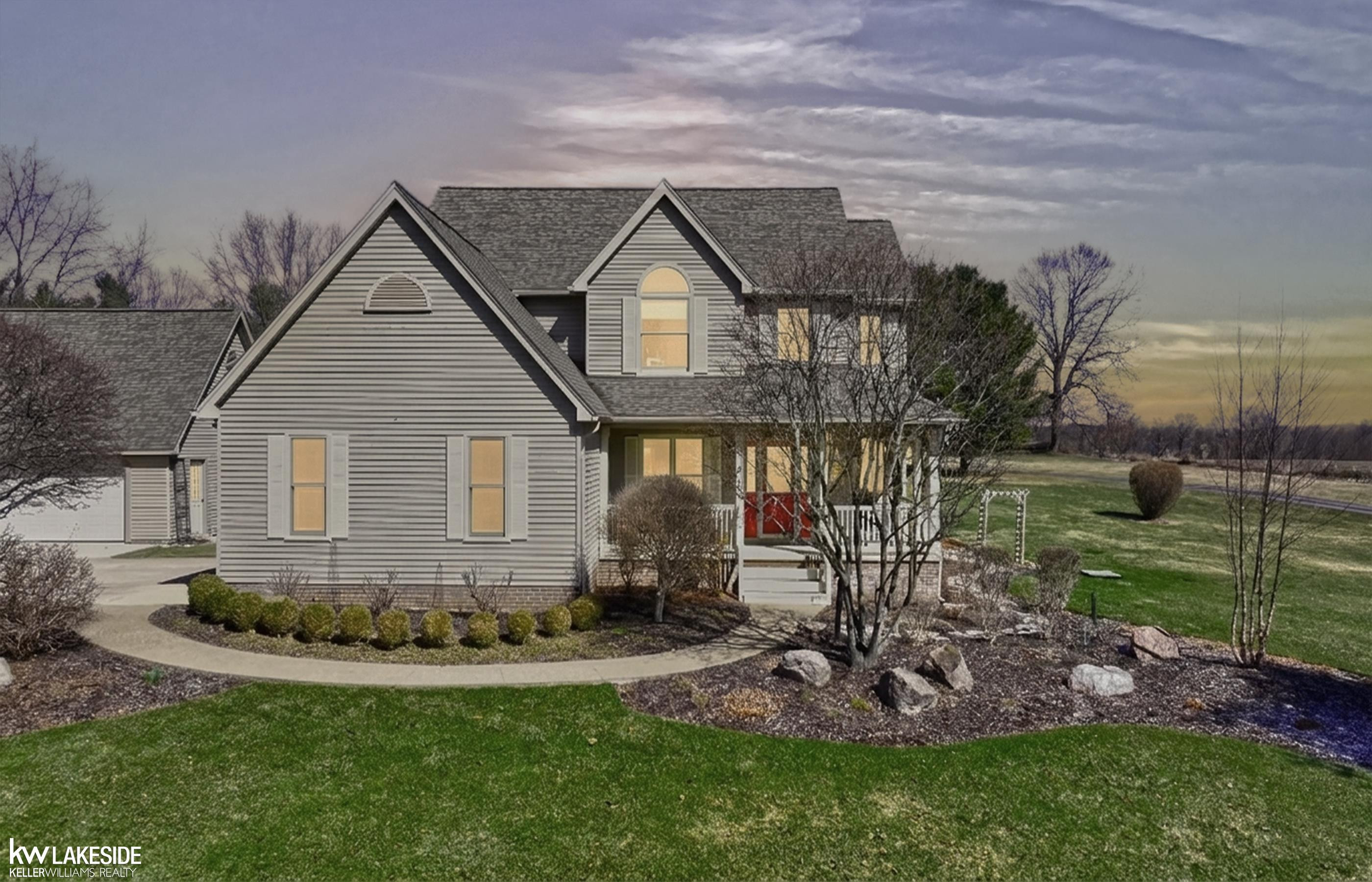 1201 Yule Drive, Leonard, MI 48367 — Photo 2