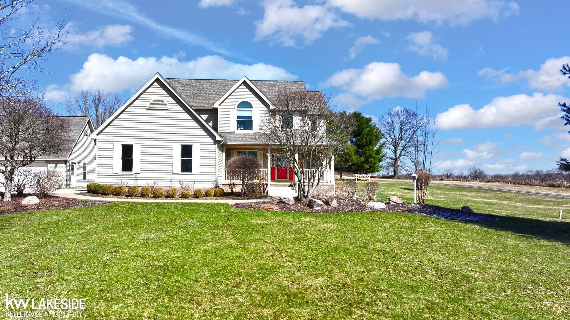 1201 Yule Drive, Leonard, MI 48367 — Photo 4