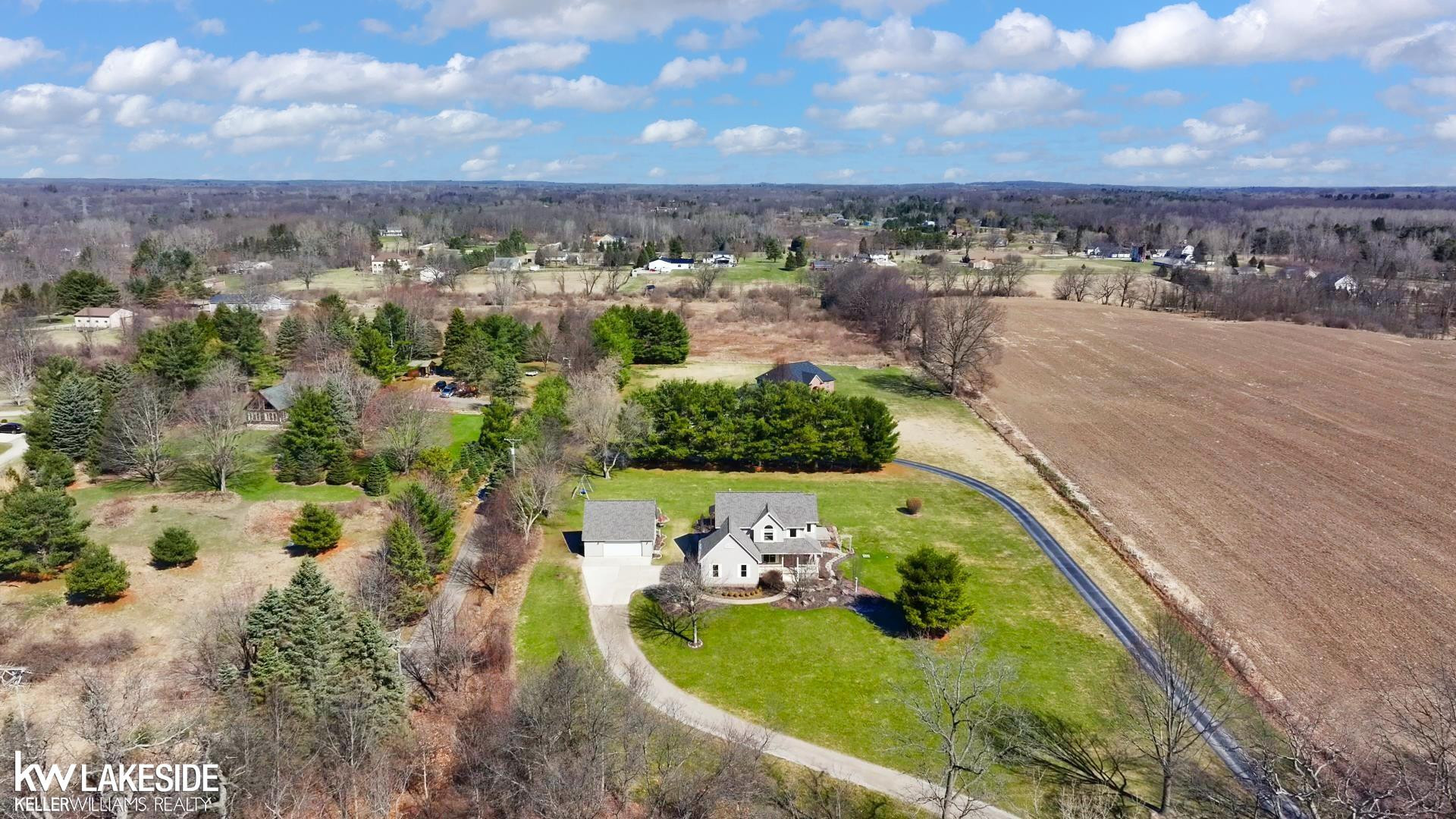 1201 Yule Drive, Leonard, MI 48367 — Photo 14